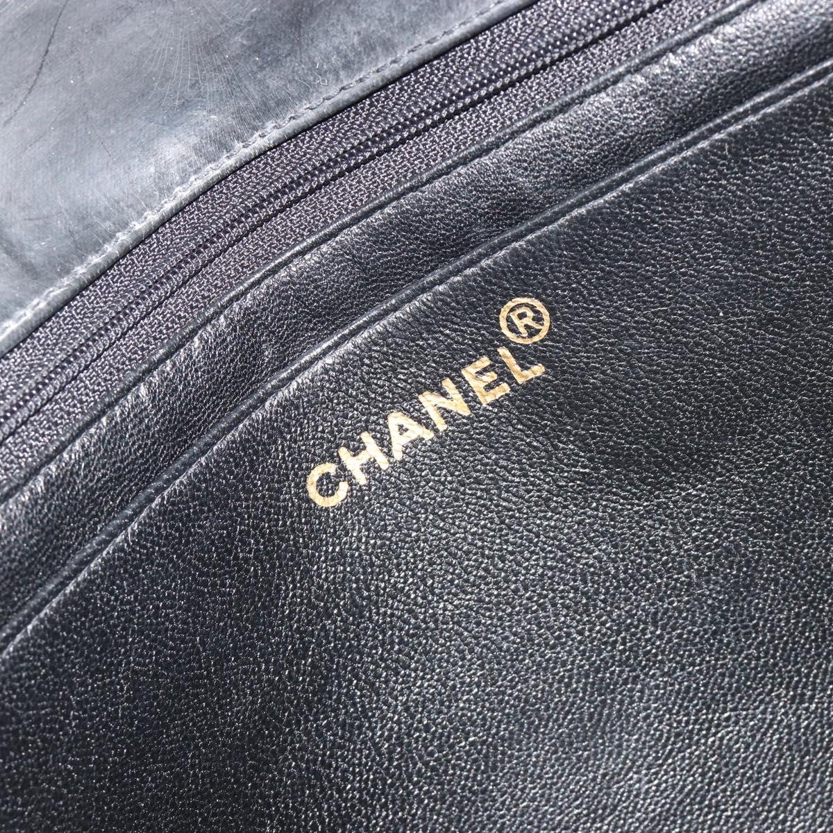 CHANEL Matelasse Chain Shoulder Bag Patent Leather Black Gold CC Auth 193976
