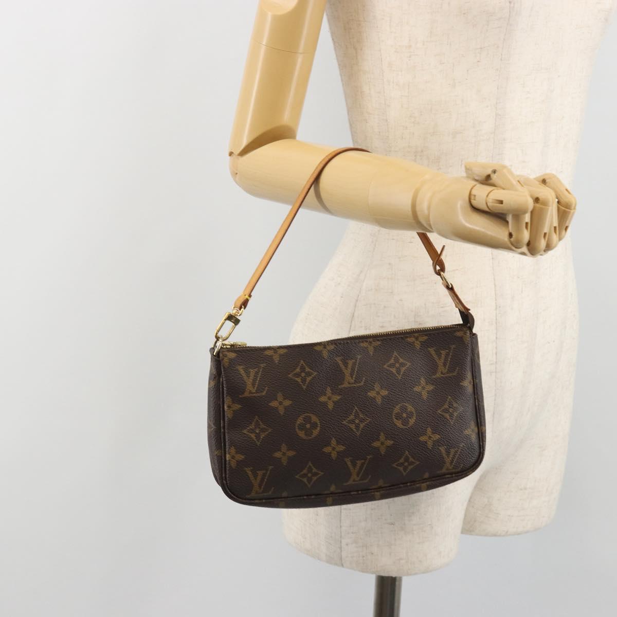 LOUIS VUITTON Monogram Pochette Accessoires Pouch M51980 LV Auth 194055V