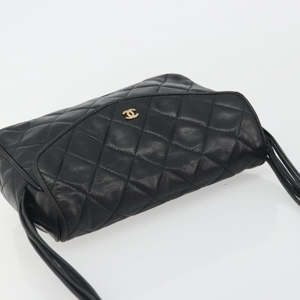 CHANEL Matelasse Shoulder Bag Lamb Skin Black Gold CC Auth 194058A