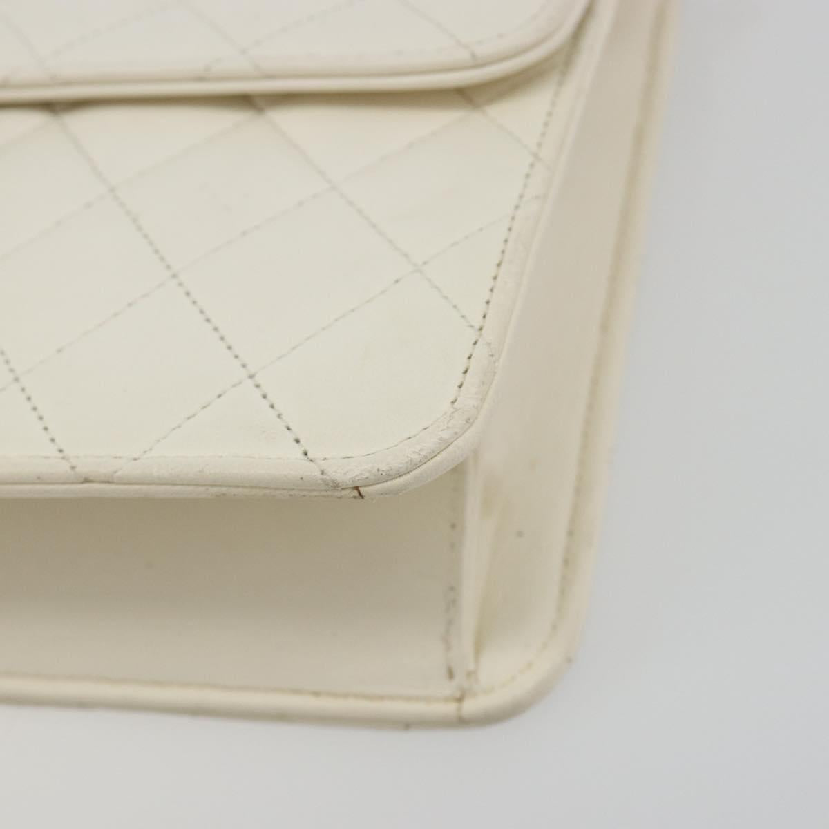 CHANEL Matelasse Chain Chain Shoulder Bag Lamb Skin White Gold CC Auth 194059