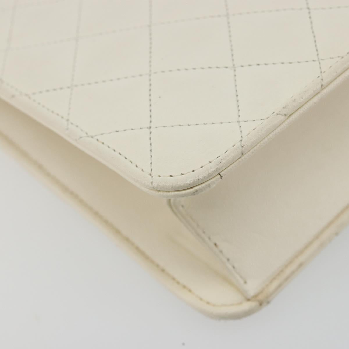 CHANEL Matelasse Chain Chain Shoulder Bag Lamb Skin White Gold CC Auth 194059