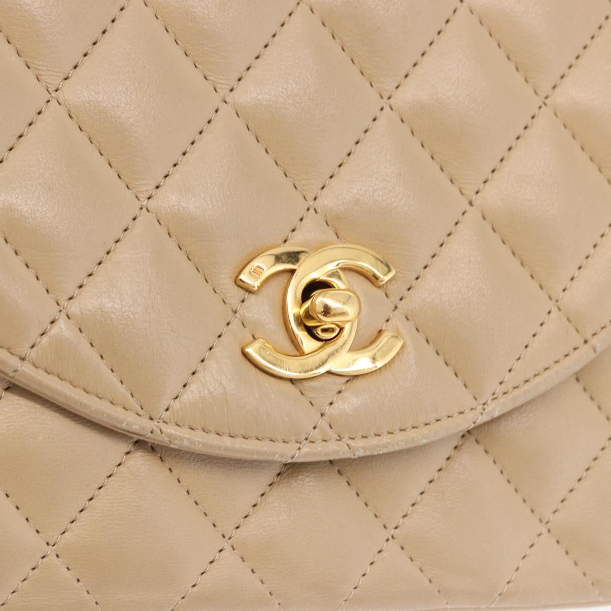 CHANEL Matelasse Chain Shoulder Bag Lamb Skin Beige Gold Tone CC Auth 194094A