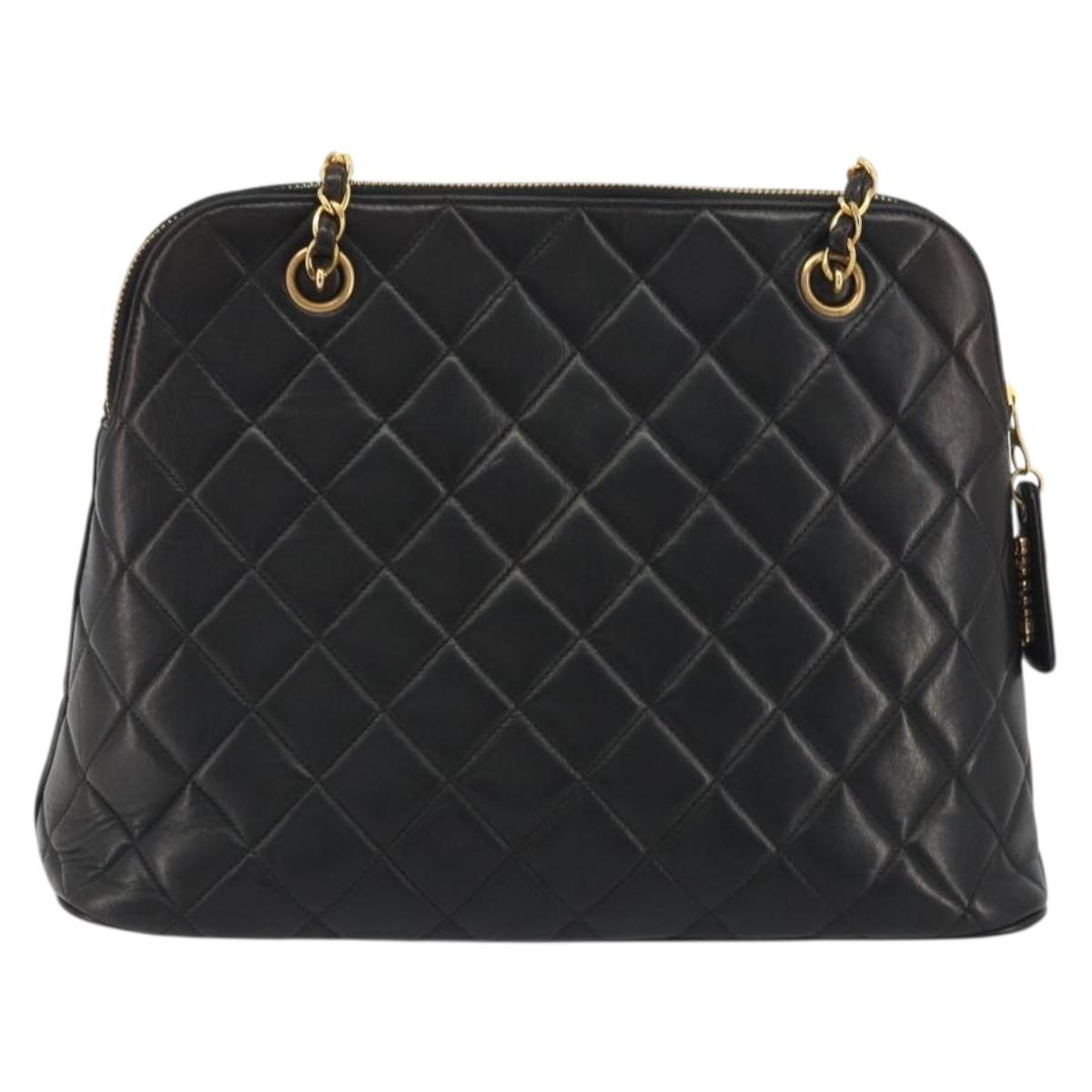 CHANEL Matelasse Chain Shoulder Bag Lamb Skin Black Gold Tone CC Auth 194120V