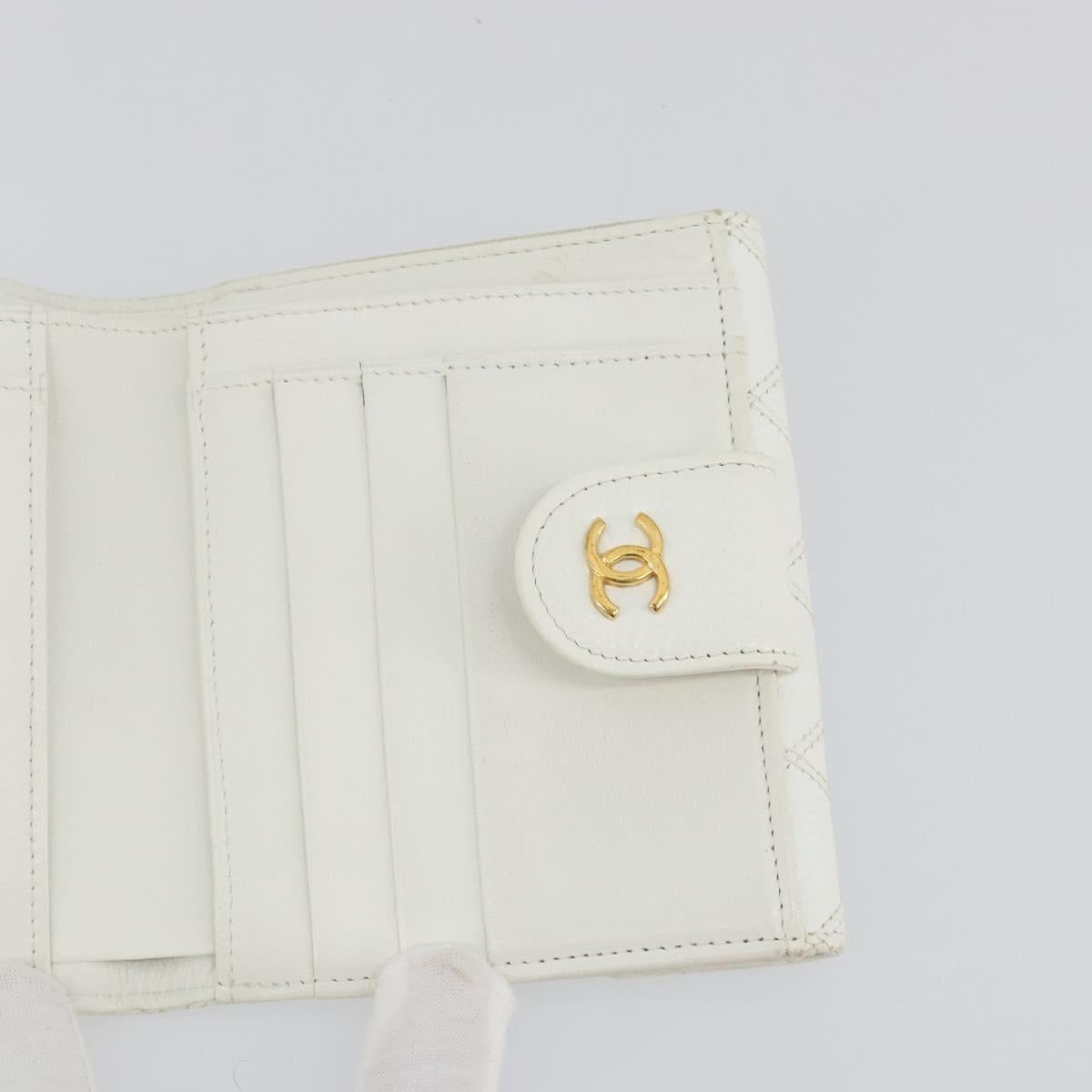 CHANEL Bicolore Bifold Wallet Caviar Skin White Gold Tone CC Auth 194133A