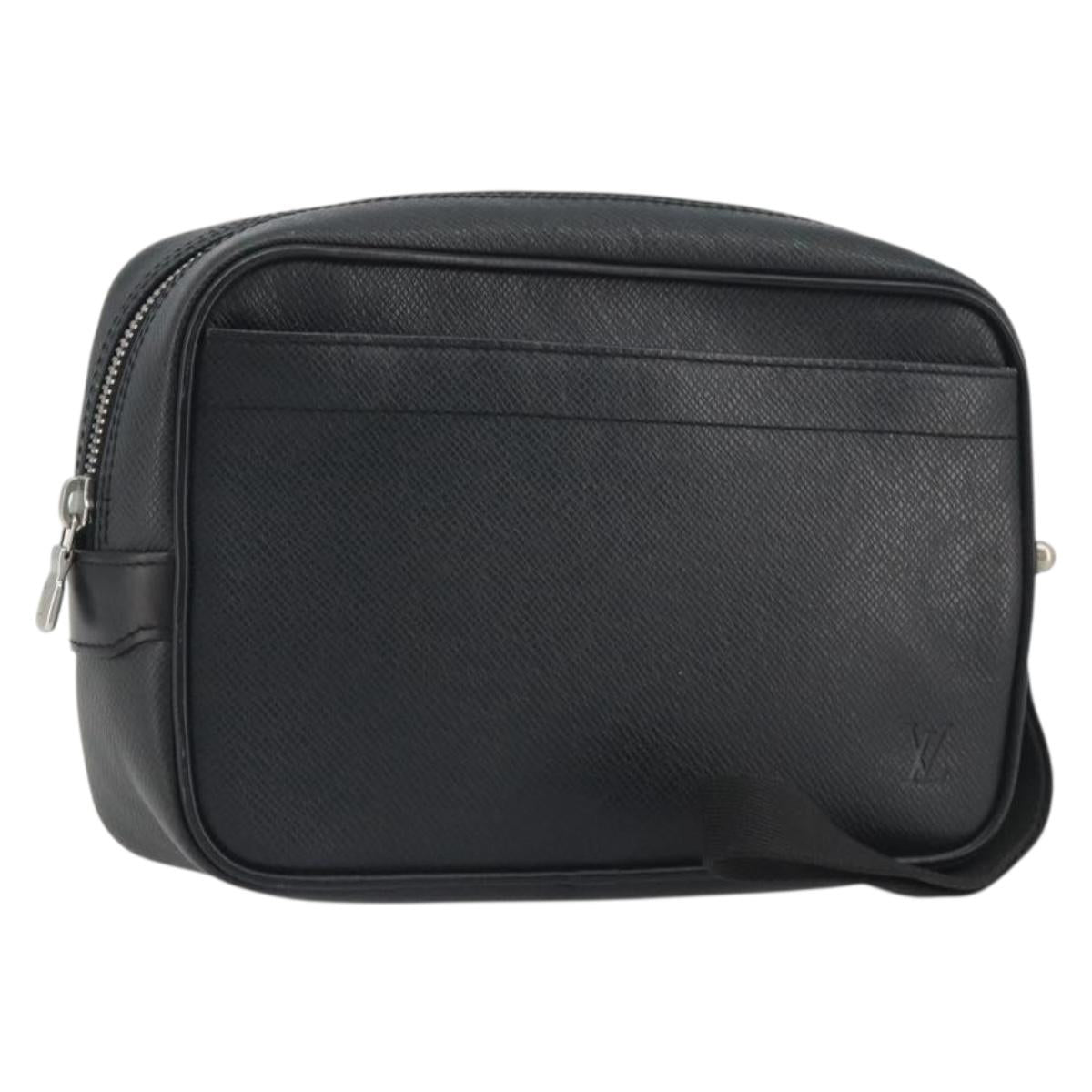 LOUIS VUITTON Taiga Karga Clutch Bag Ardoise M30812 LV Auth 194146A