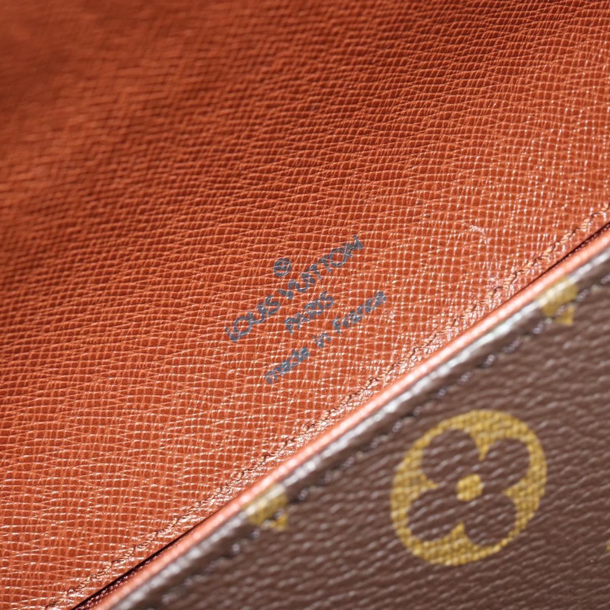 LOUIS VUITTON Monogram Saint Cloud MM Shoulder Bag M51243 LV Auth 194210