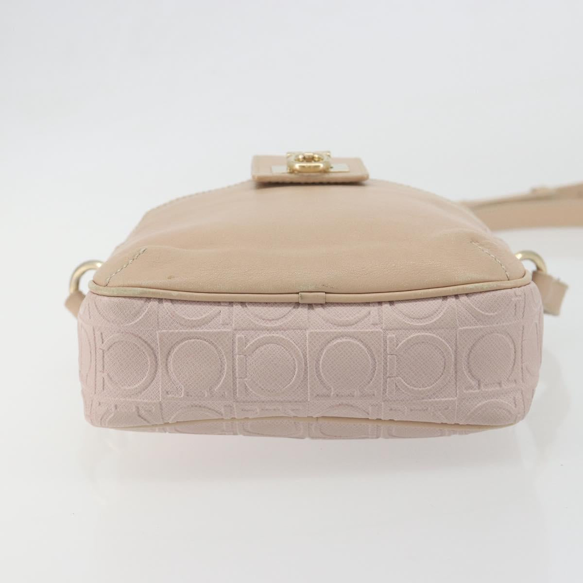 Salvatore Ferragamo Gancini Shoulder Bag Leather Pink Gold Auth 194244A