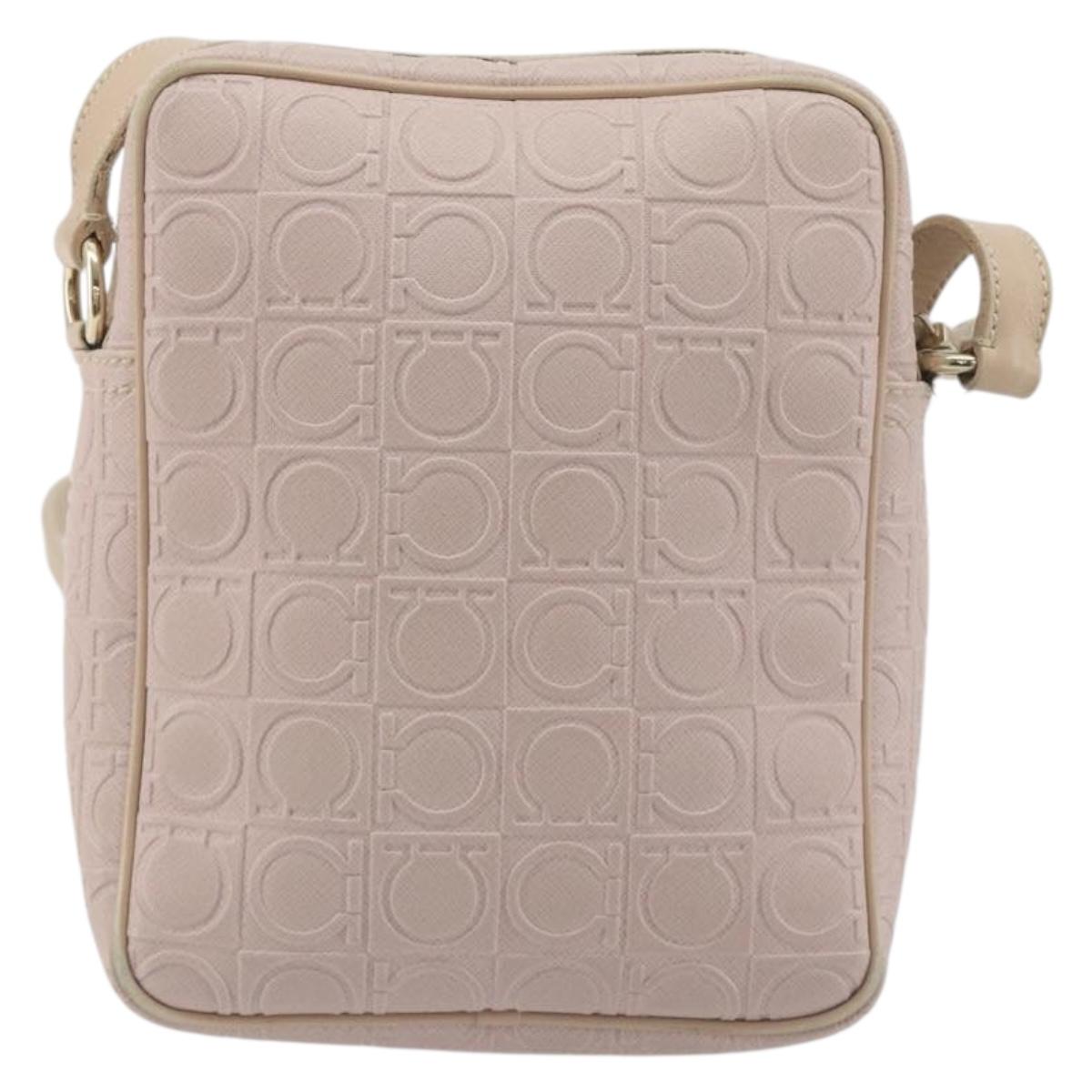 Salvatore Ferragamo Gancini Shoulder Bag Leather Pink Gold Auth 194244A
