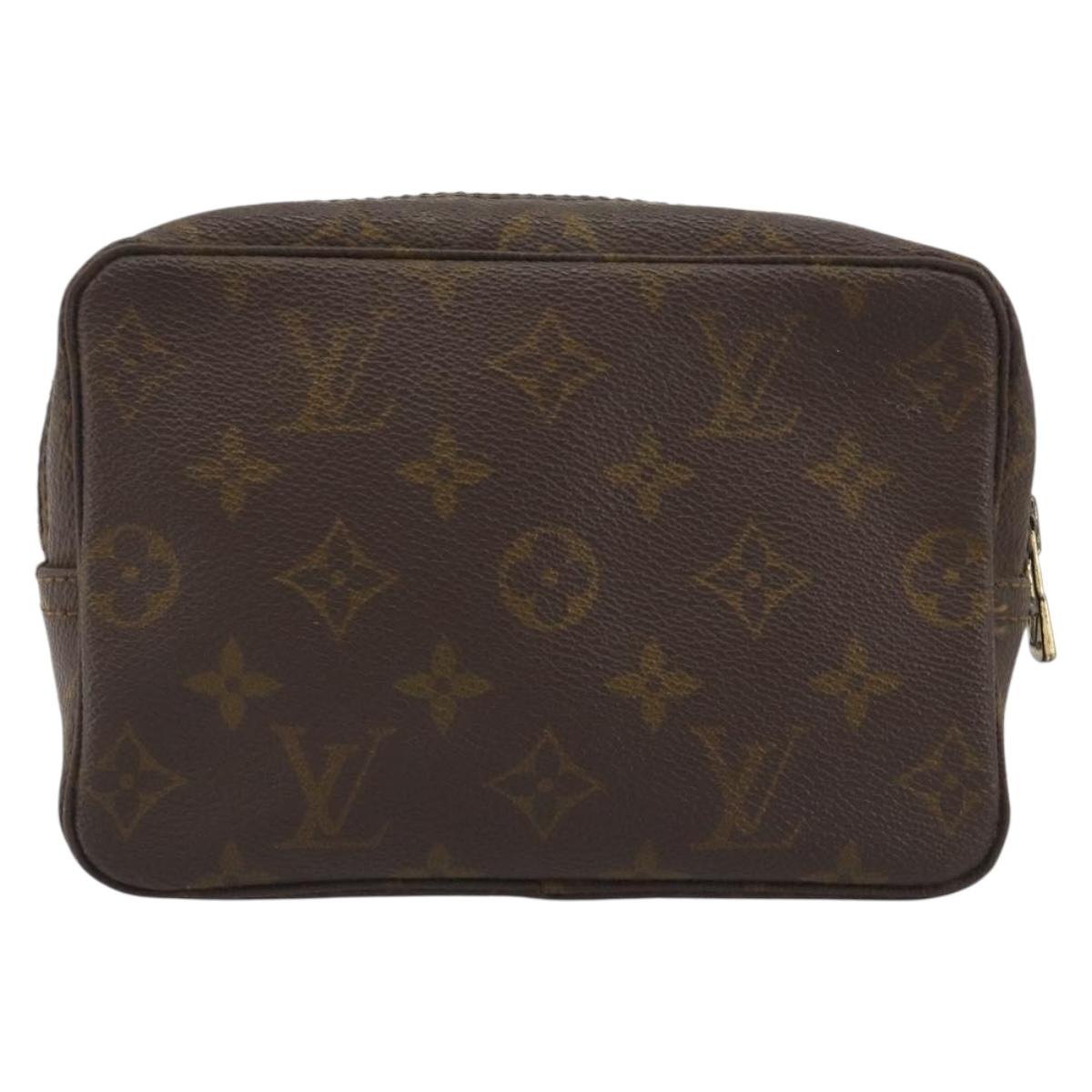 LOUIS VUITTON Monogram Trousse Toilette 18 Pouch M47526 LV Auth 194251