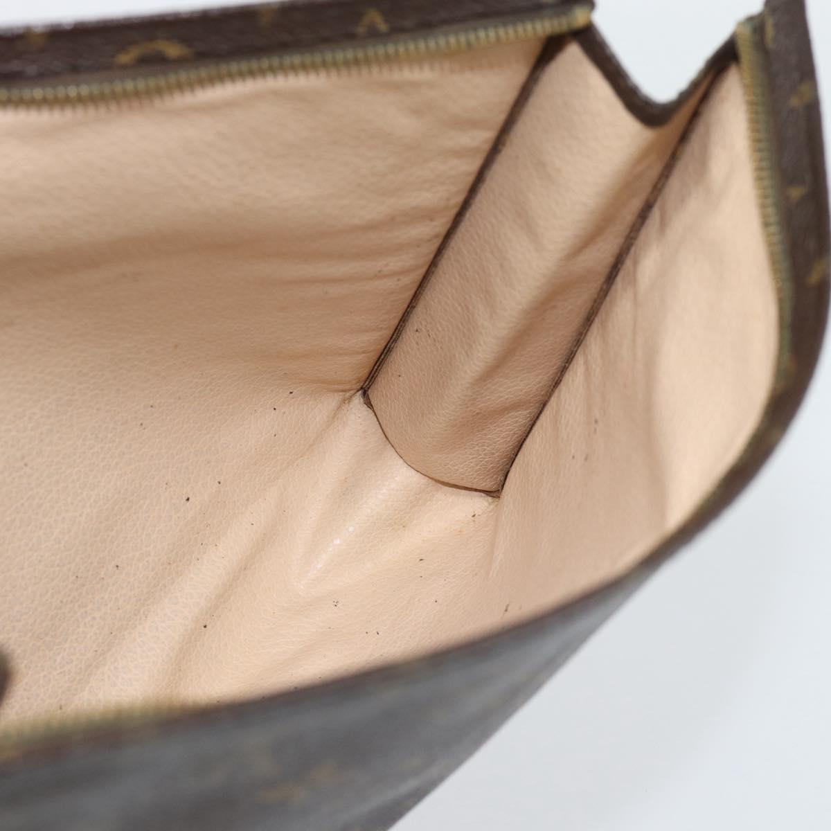 LOUIS VUITTON Monogram Poche Toilette 26 Pouch M47542 LV Auth 194368