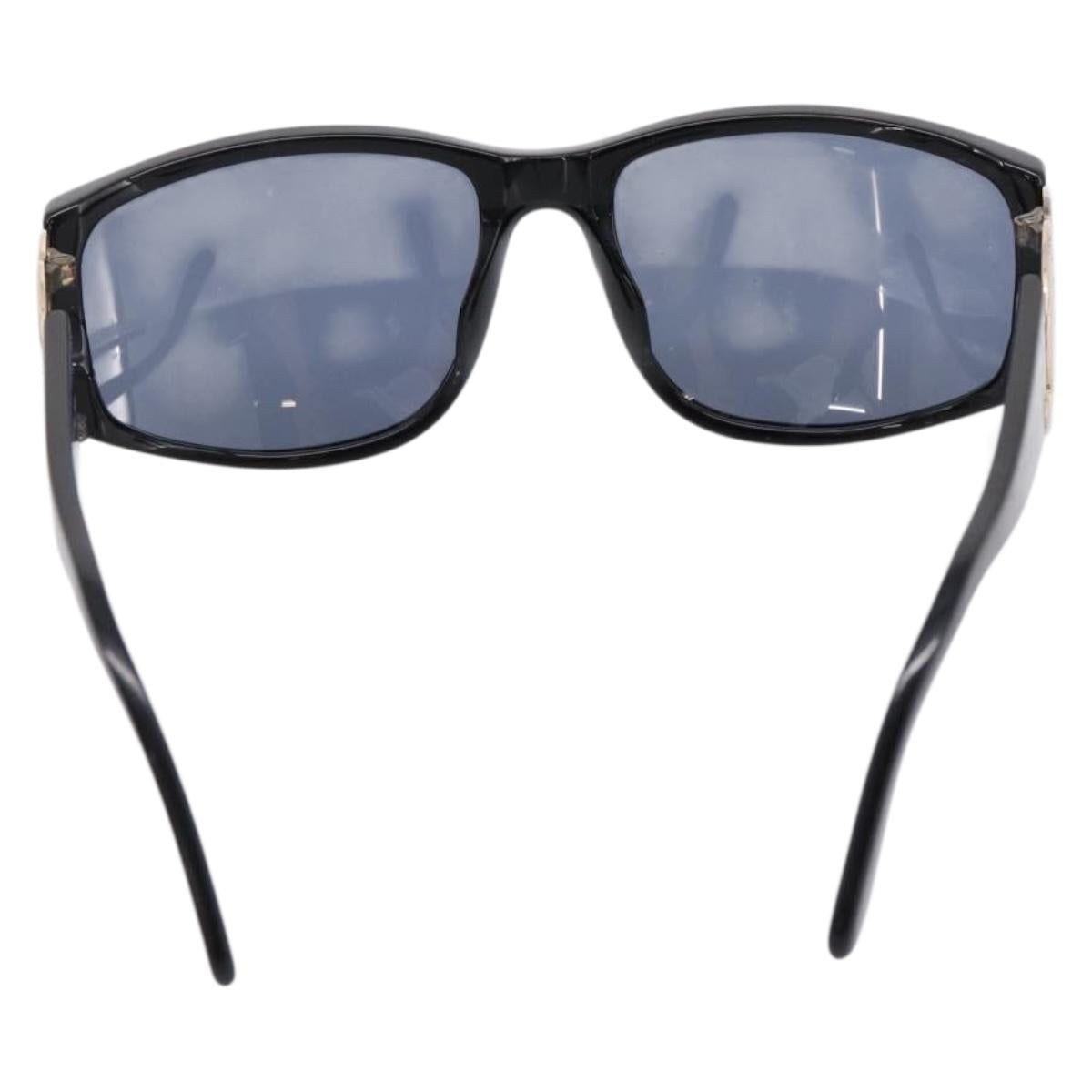 CHANEL Sunglasses plastic Black CC Auth 194406