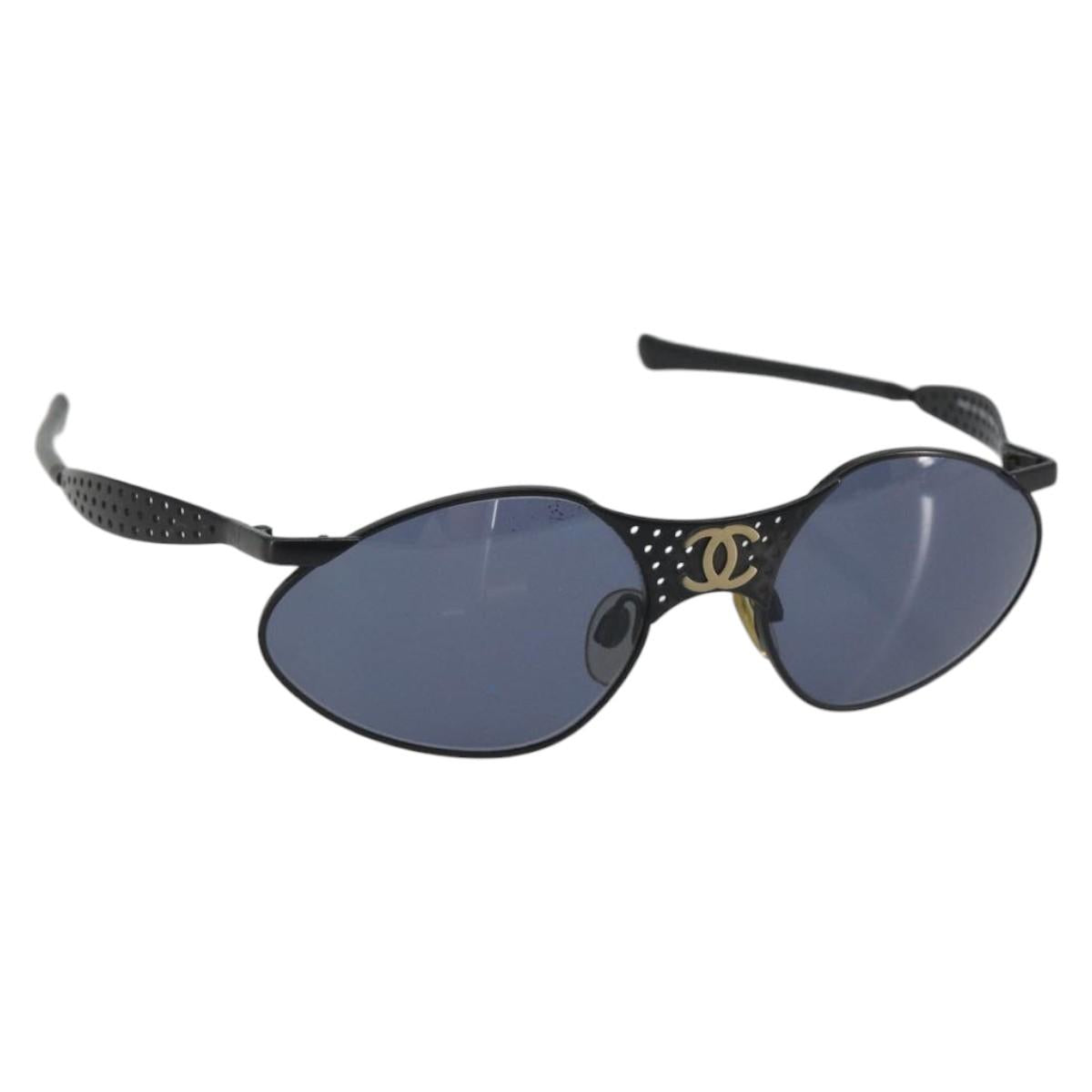 CHANEL Sunglasses Plastic Black Gold Tone CC Auth 194408