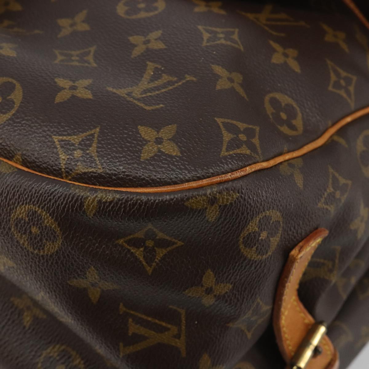 LOUIS VUITTON Monogram Saumur 35 Shoulder Bag M42254 LV Auth 194554
