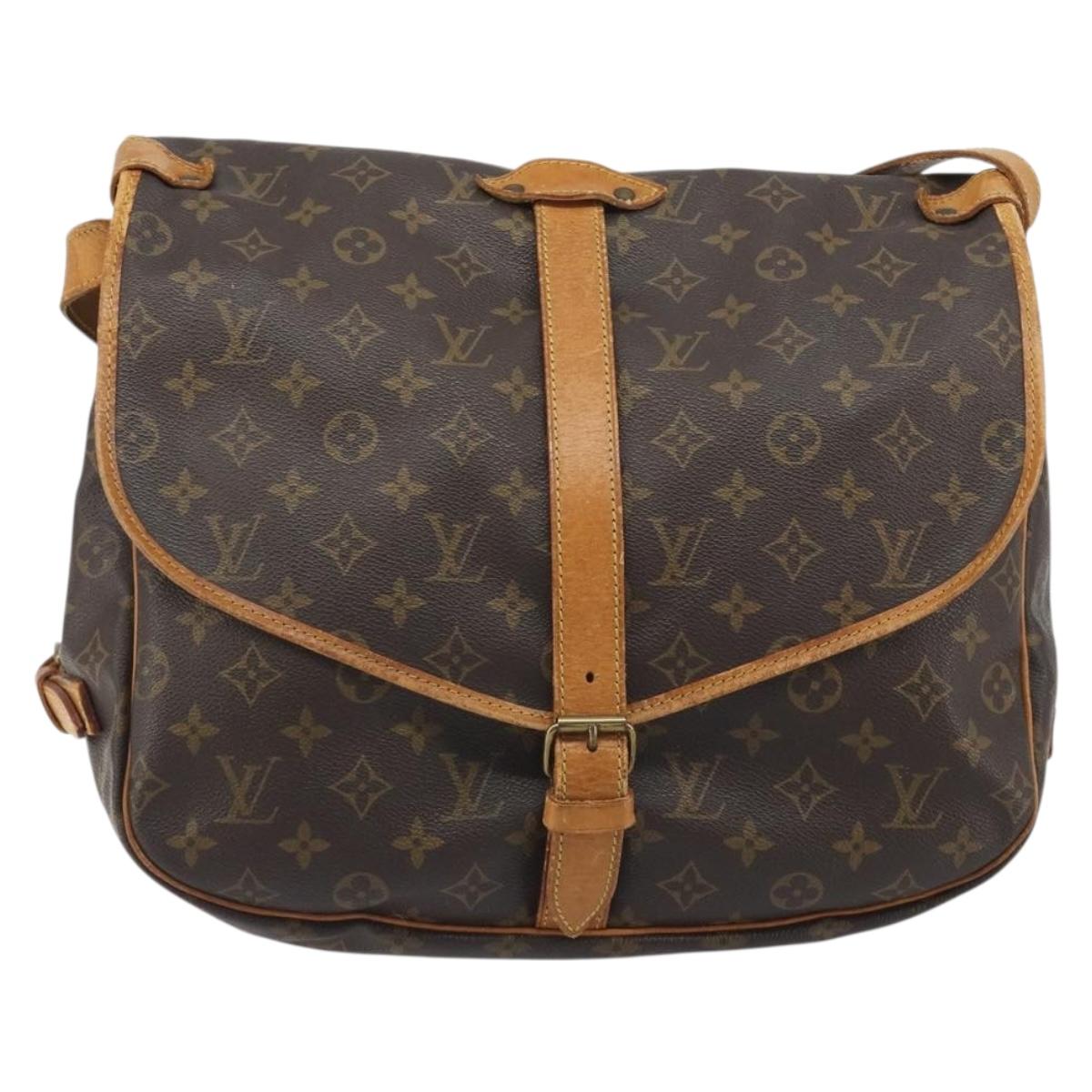 LOUIS VUITTON Monogram Saumur 35 Shoulder Bag M42254 LV Auth 194554