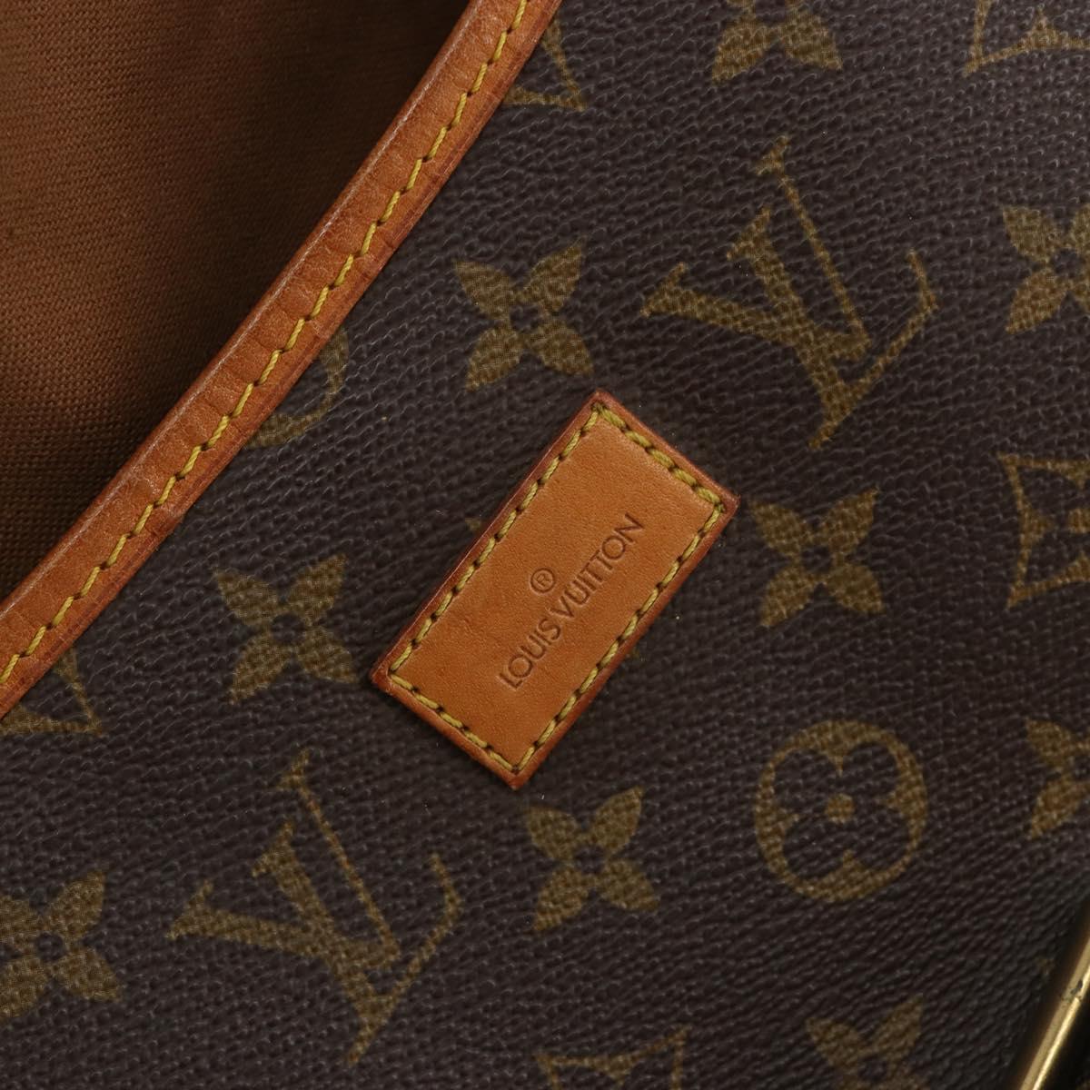 LOUIS VUITTON Monogram Saumur 35 Shoulder Bag M42254 LV Auth 194554