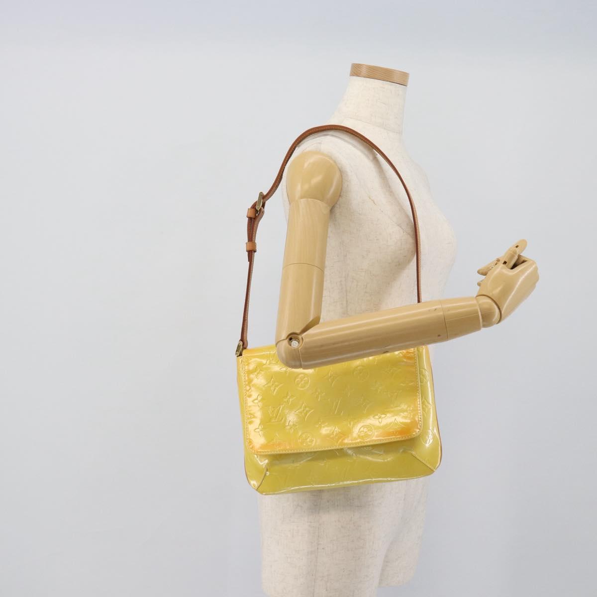 LOUIS VUITTON Monogram Vernis Thompson Street Bag Lime Yellow M91071 Auth 194603