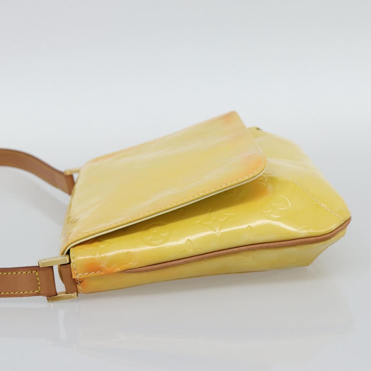 LOUIS VUITTON Monogram Vernis Thompson Street Bag Lime Yellow M91071 Auth 194603