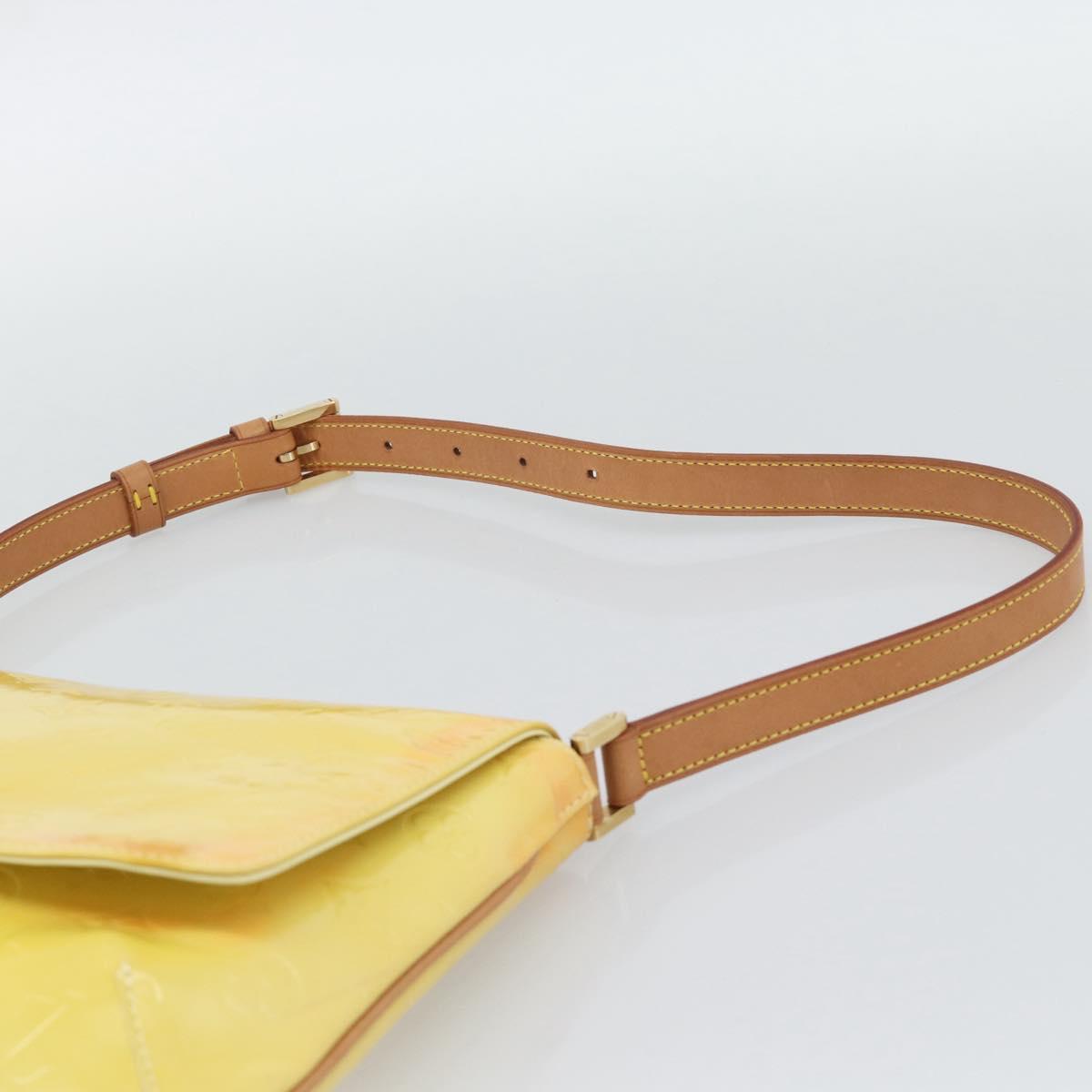 LOUIS VUITTON Monogram Vernis Thompson Street Bag Lime Yellow M91071 Auth 194603