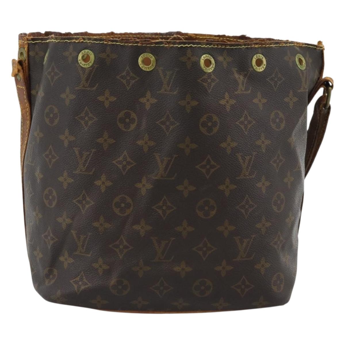 LOUIS VUITTON Monogram Petit Noe Shoulder Bag M42226 LV Auth 194644