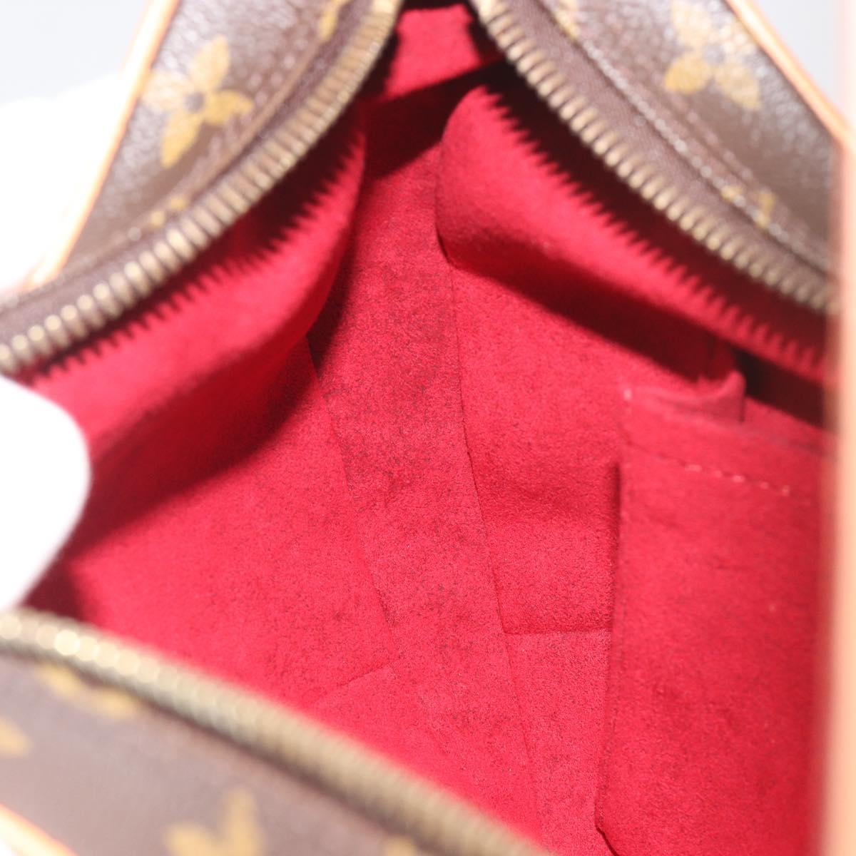 LOUIS VUITTON Monogram Croissant MM Shoulder Bag M51512 LV Auth 194753SAV