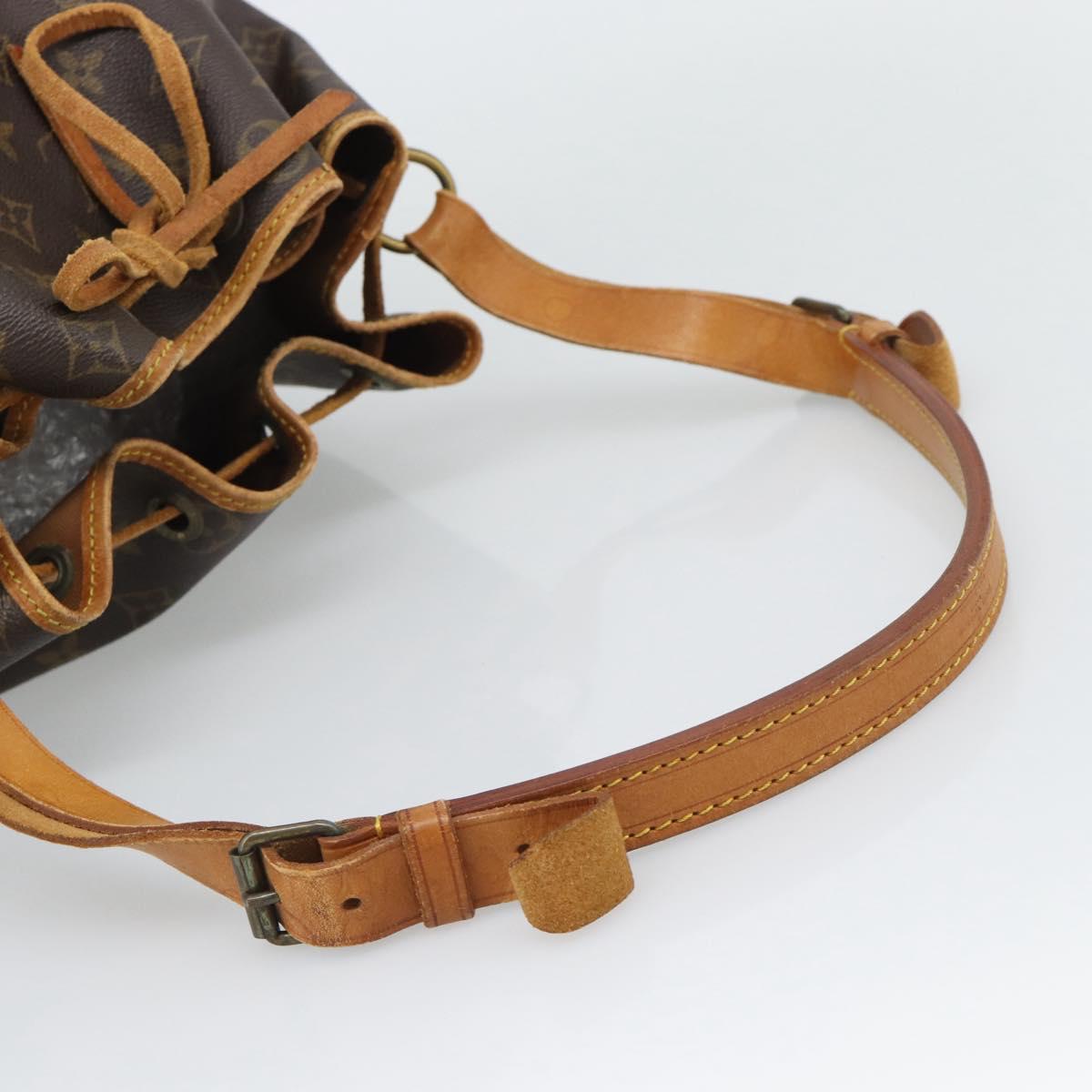 LOUIS VUITTON Monogram Petit Noe Shoulder Bag M42226 LV Auth 194837