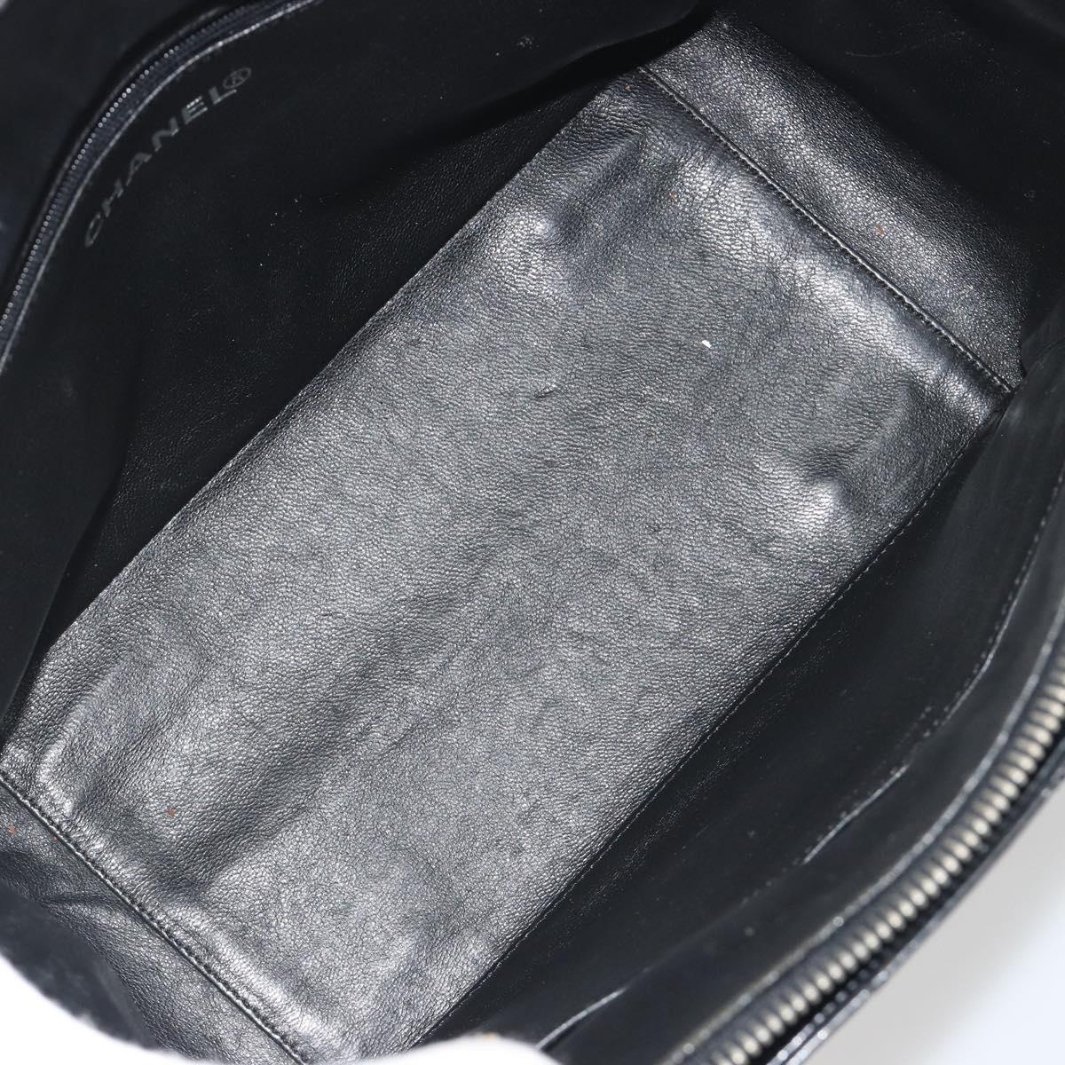 CHANEL Matelasse Chain Shoulder Bag Patent Leather Black Silver CC Auth 195001