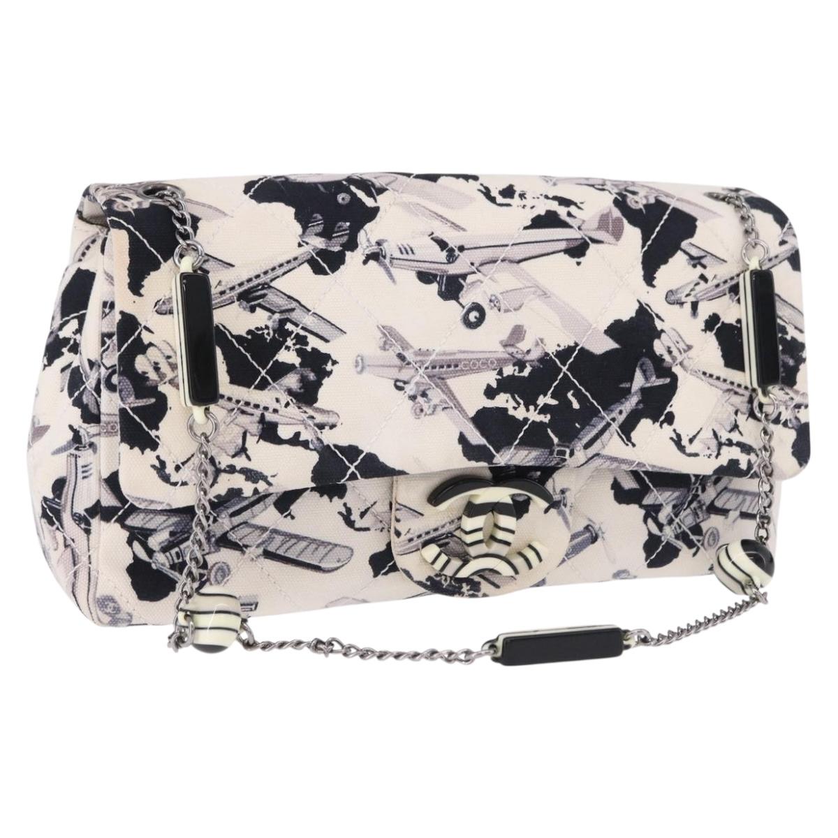 CHANEL Matelasse 25 Airline Shoulder Bag Canvas White Silver CC Auth 195026SAM