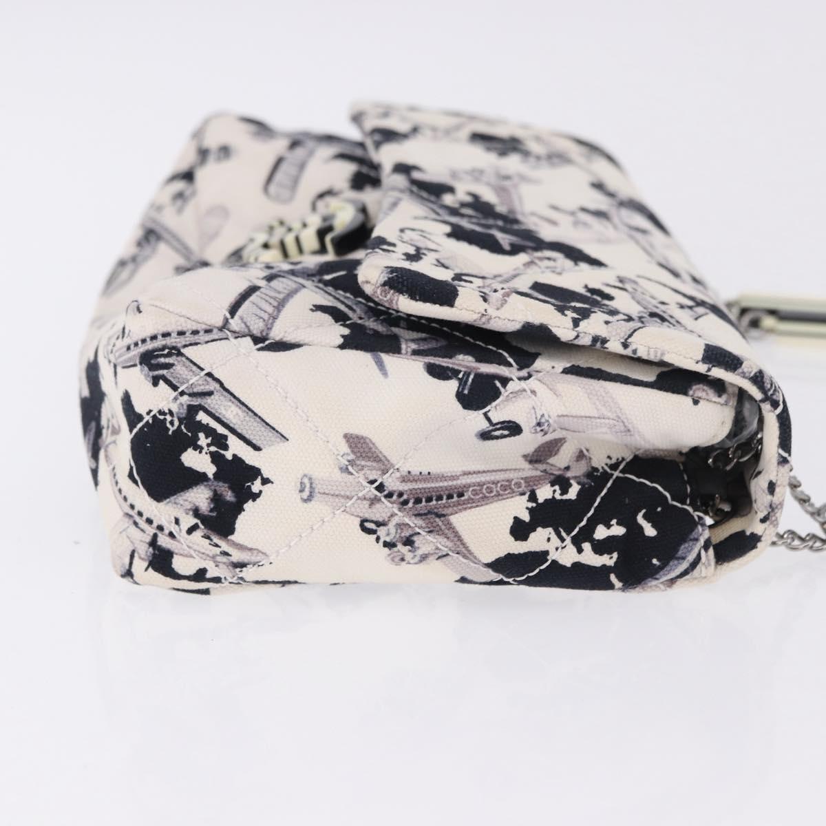 CHANEL Matelasse 25 Airline Shoulder Bag Canvas White Silver CC Auth 195026SAM