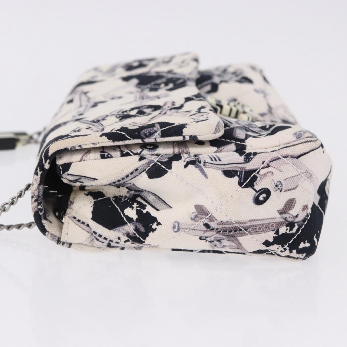 CHANEL Matelasse 25 Airline Shoulder Bag Canvas White Silver CC Auth 195026SAM