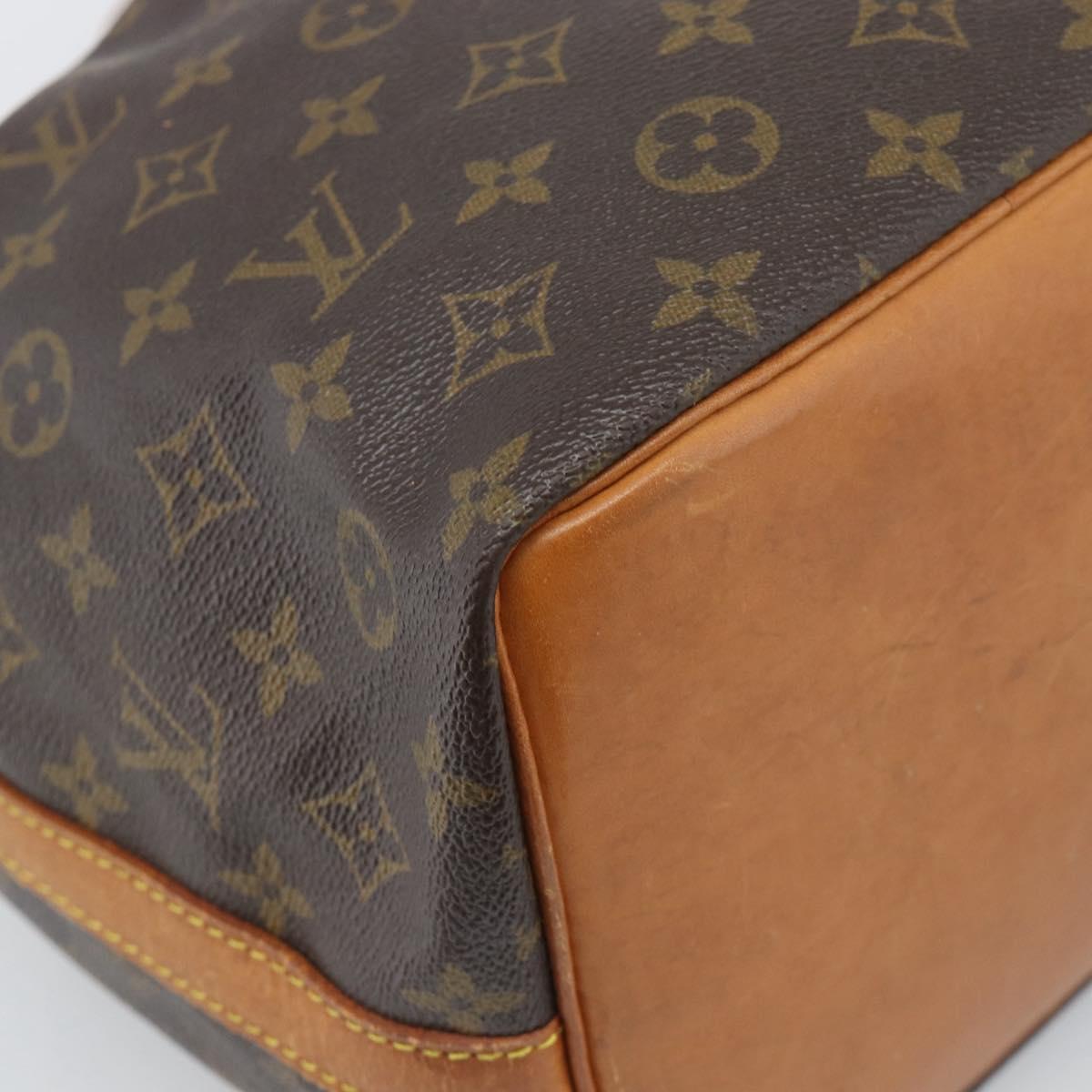 LOUIS VUITTON Monogram Petit Noe Shoulder Bag M42226 LV Auth 195033