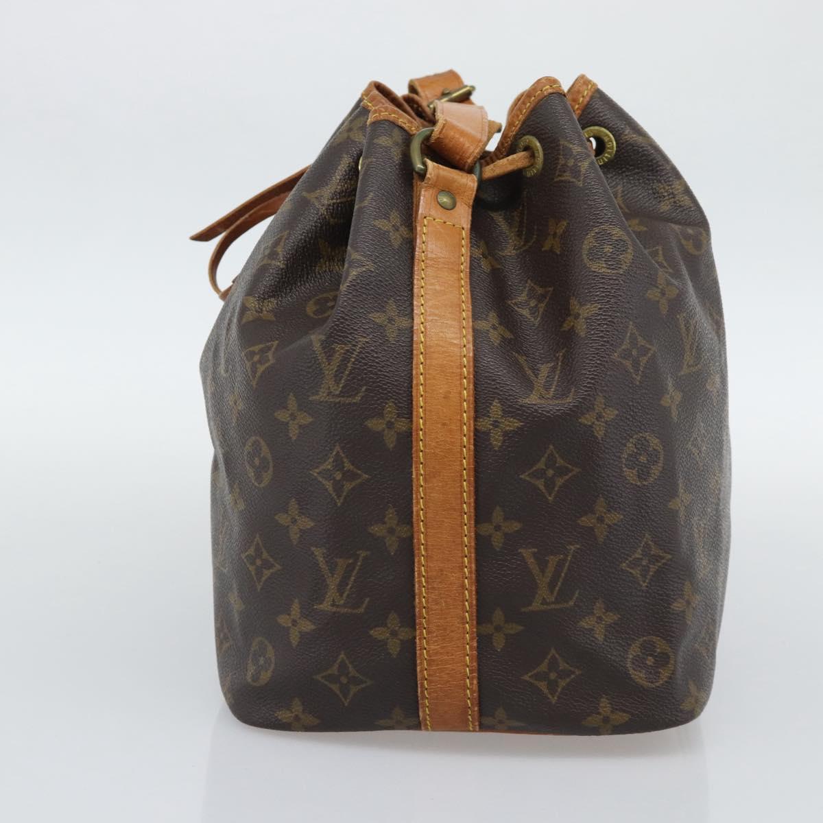 LOUIS VUITTON Monogram Petit Noe Shoulder Bag M42226 LV Auth 195033