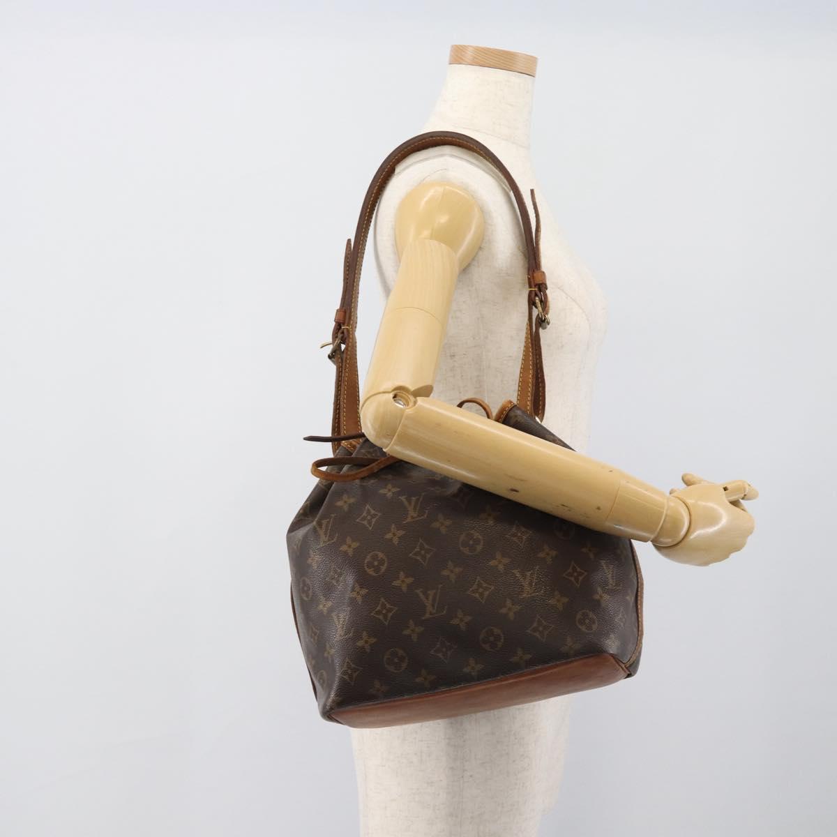 LOUIS VUITTON Monogram Petit Noe Shoulder Bag M42226 LV Auth 195050