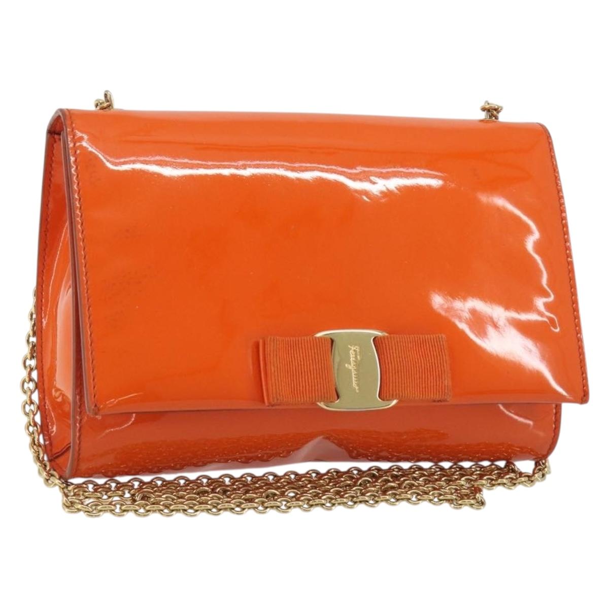 Salvatore Ferragamo Vala Chain Bag Patent leather Orange Gold Auth 195082