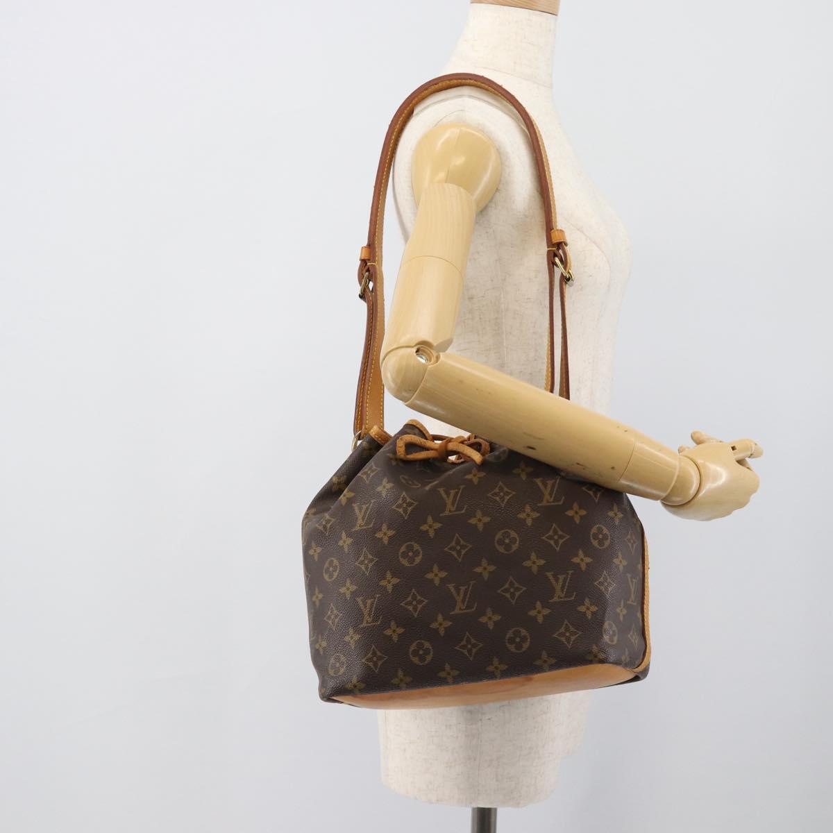 LOUIS VUITTON Monogram Petit Noe Shoulder Bag M42226 LV Auth 195084