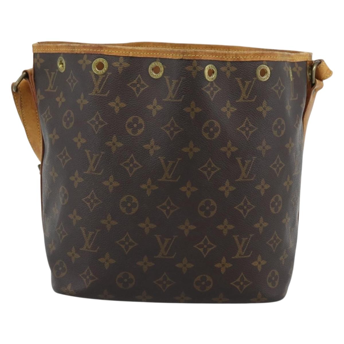 LOUIS VUITTON Monogram Petit Noe Shoulder Bag M42226 LV Auth 195085