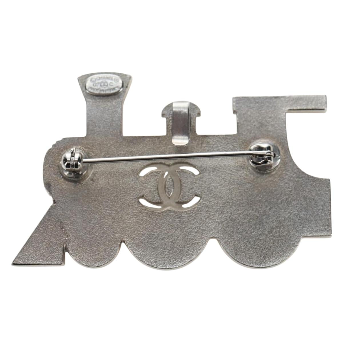 CHANEL Brooch metal Gold Tone CC Auth 195102M