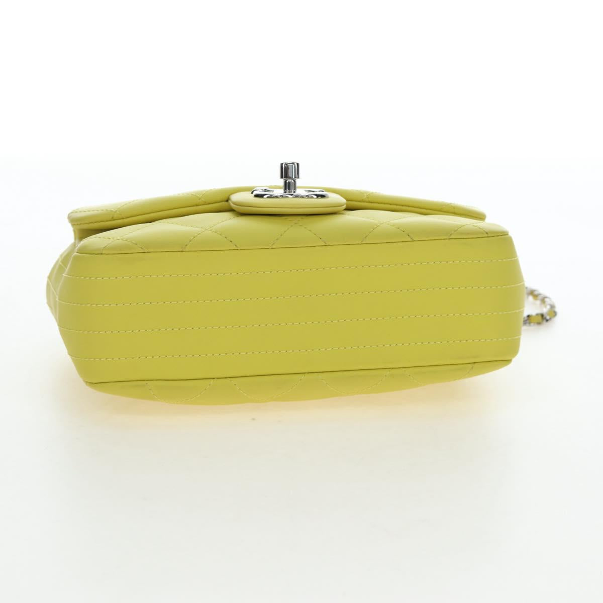 CHANEL Matelasse 20 Chain Shoulder Bag Leather Yellow Silver CC Auth 195108M