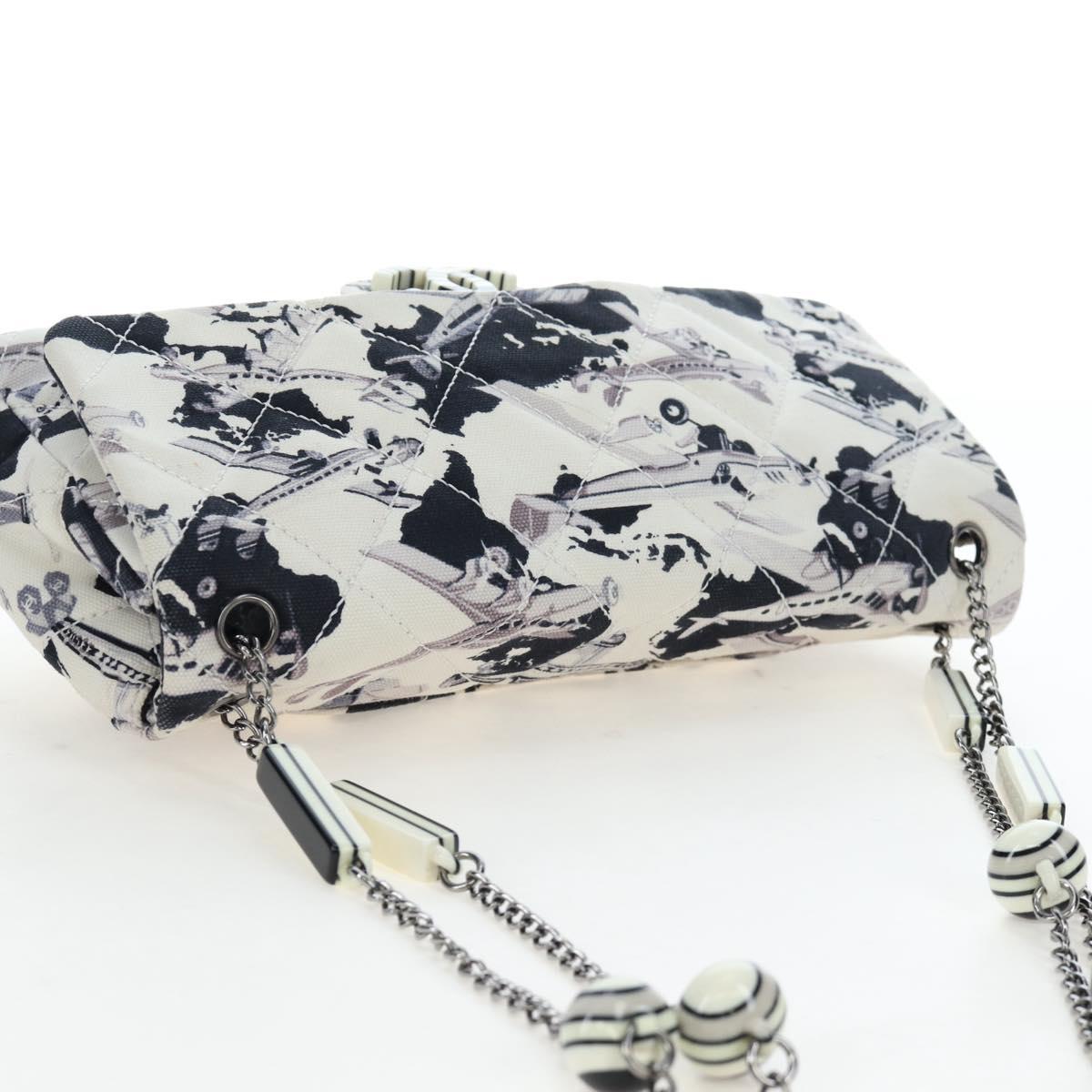 CHANEL Matelasse 25 Airline Shoulder Bag Canvas White Silver CC Auth 195237SAM