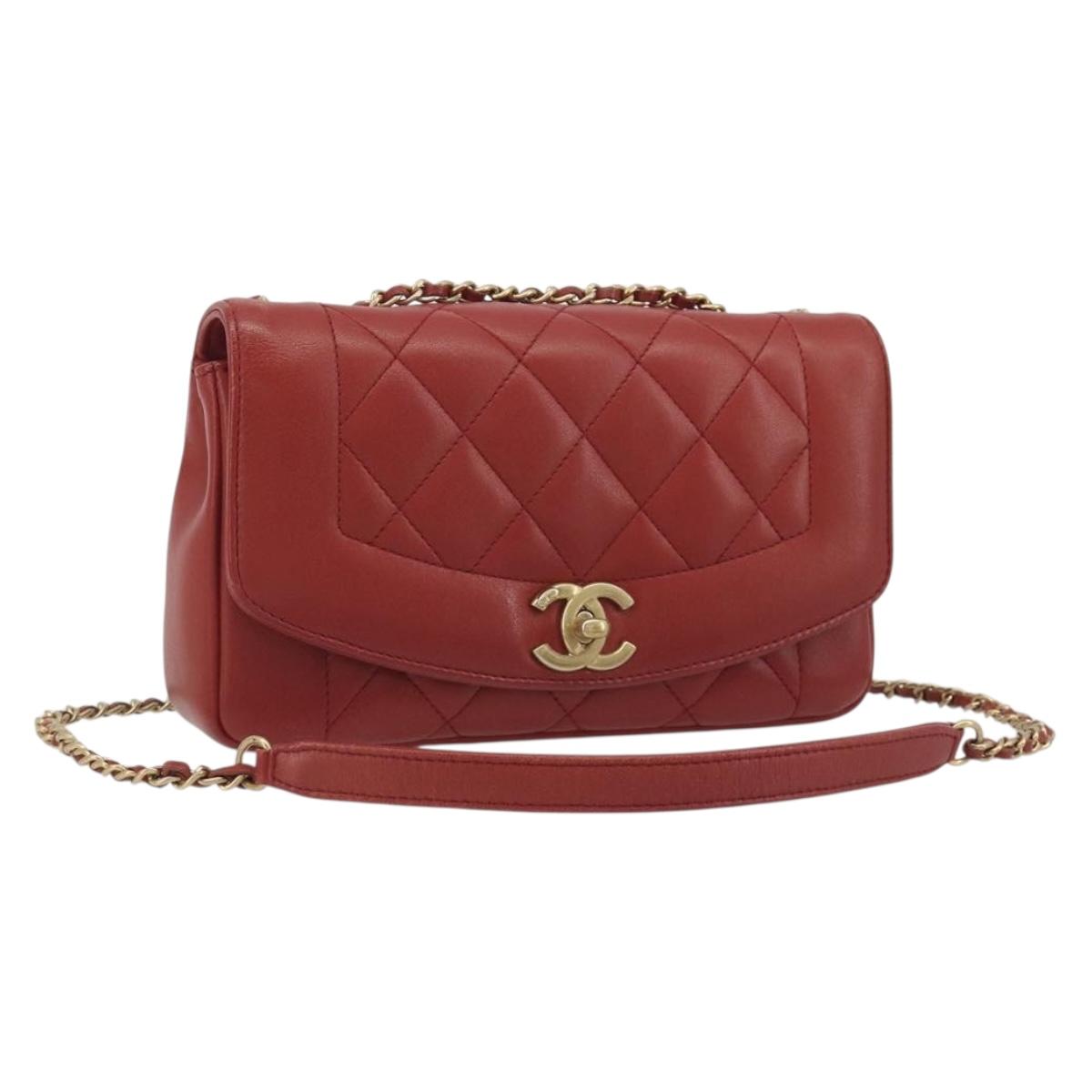 CHANEL Matelasse Chain Shoulder Bag Lamb Skin Red Gold Tone CC Auth 195253SM