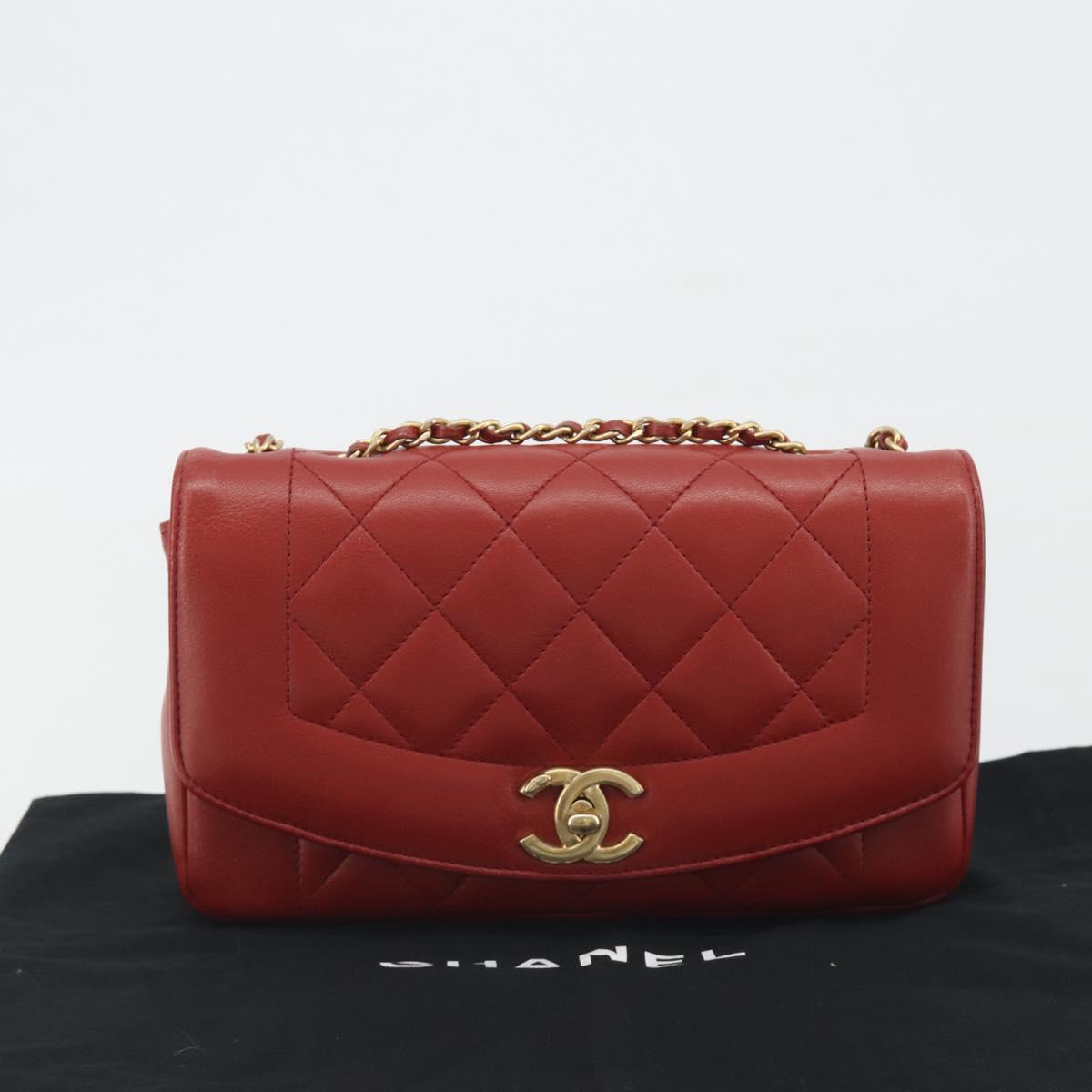 CHANEL Matelasse Chain Shoulder Bag Lamb Skin Red Gold Tone CC Auth 195253SM