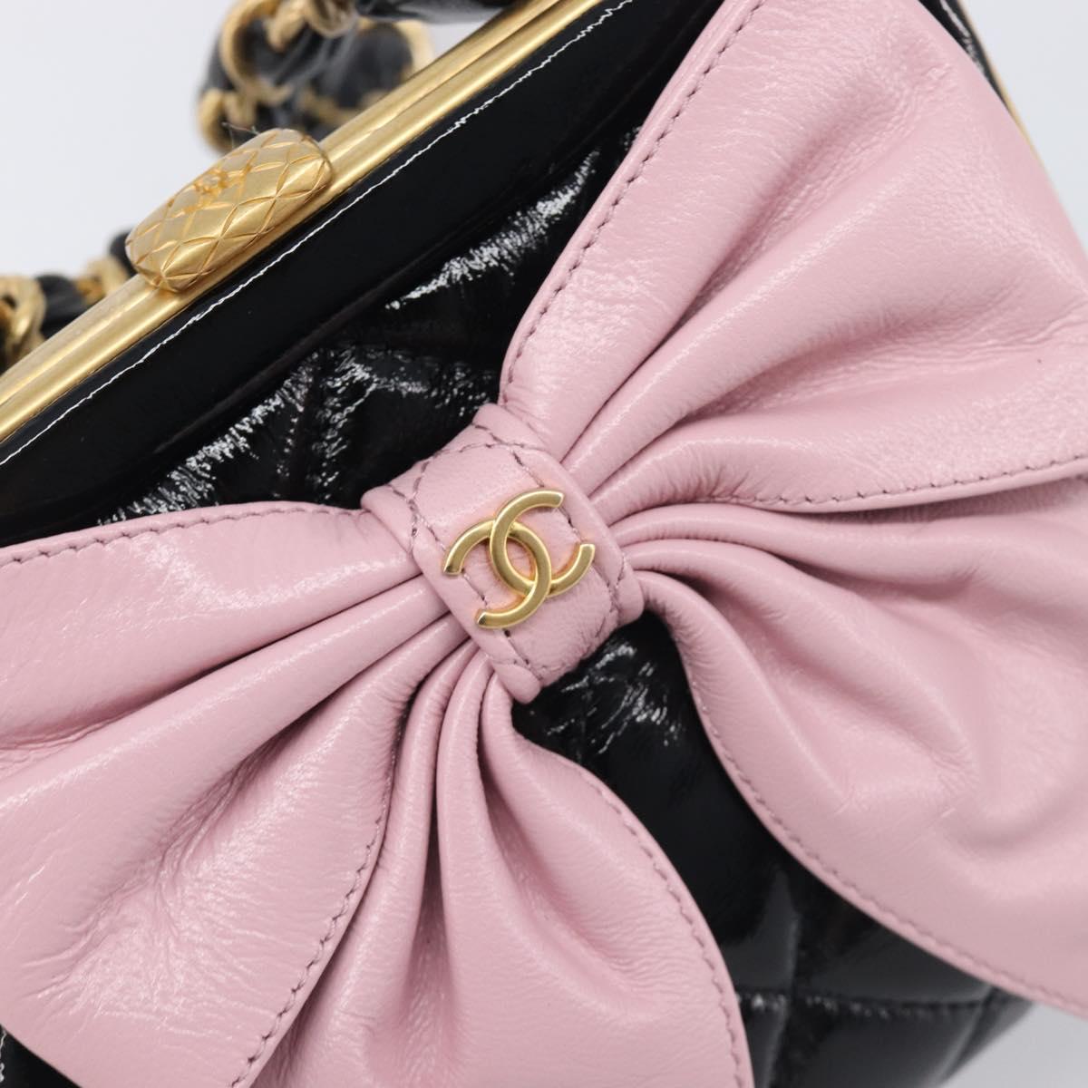 CHANEL Chain Matelasse Shoulder Bag Patent leather Black Gold CC Auth 195256M