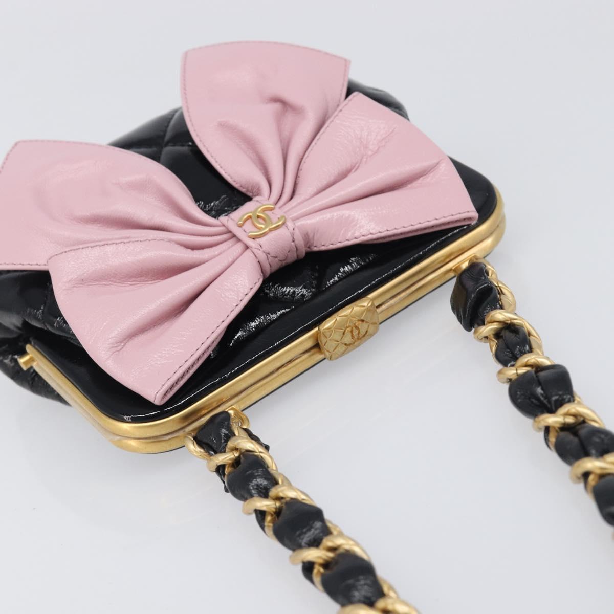 CHANEL Chain Matelasse Shoulder Bag Patent leather Black Gold CC Auth 195256M