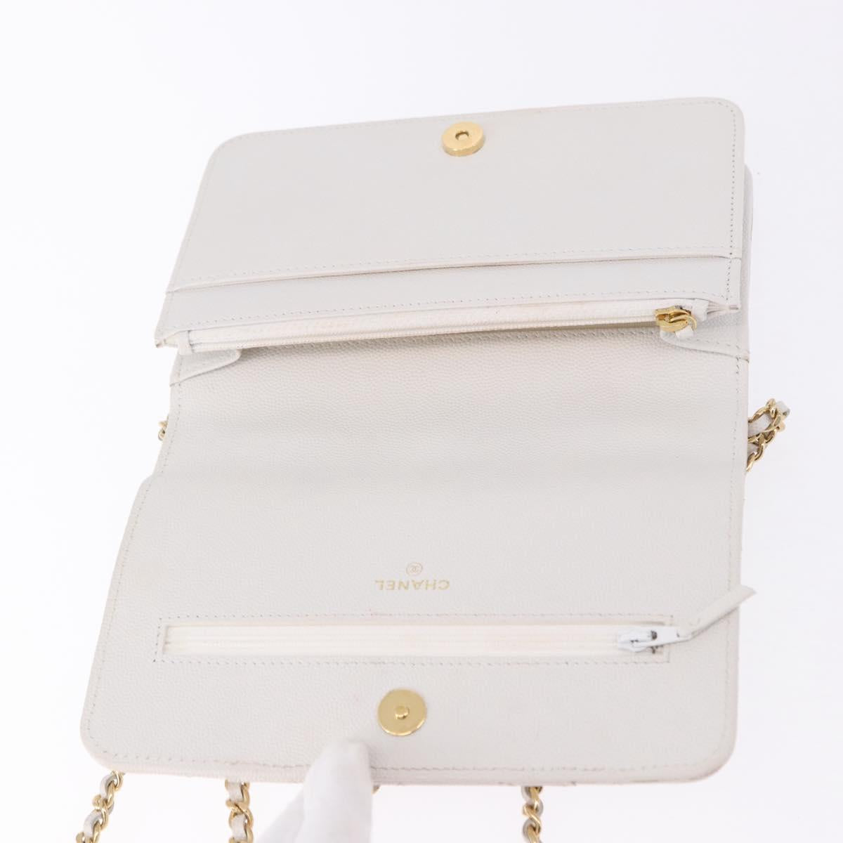 CHANEL Matelasse Chain Shoulder Bag Caviar Skin White Gold Tone CC Auth 195323A