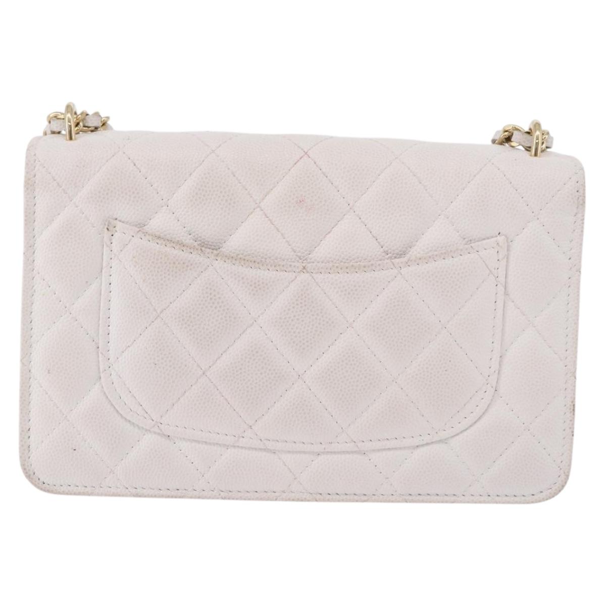 CHANEL Matelasse Chain Shoulder Bag Caviar Skin White Gold Tone CC Auth 195323A