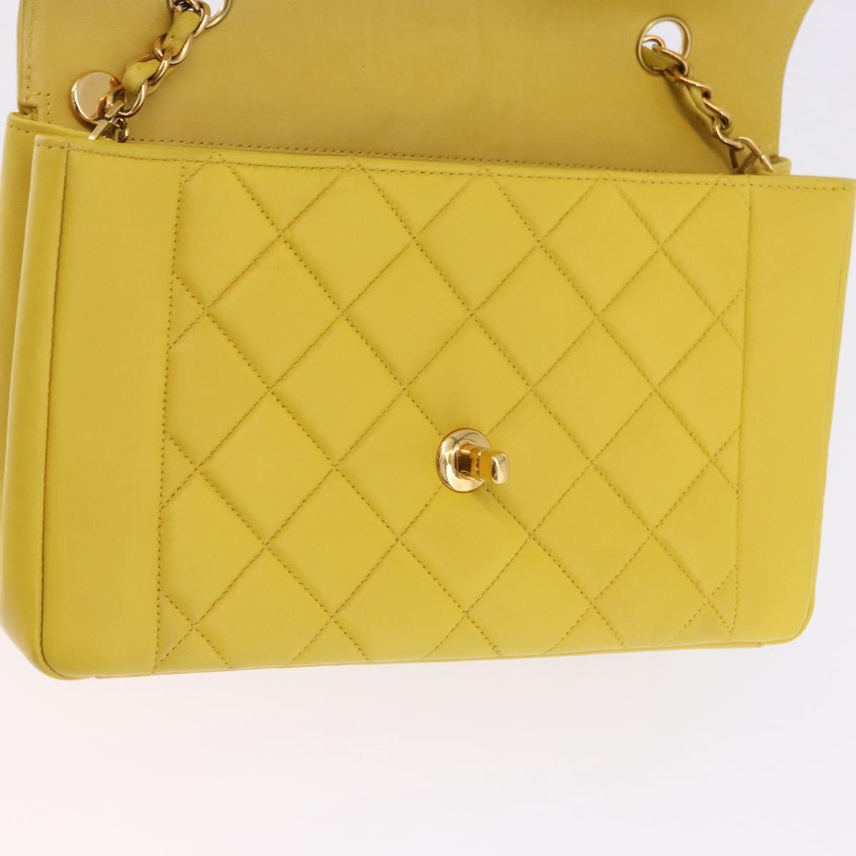 CHANEL Matelasse Chain Shoulder Bag Lamb Skin Yellow Gold Tone CC Auth 195325V
