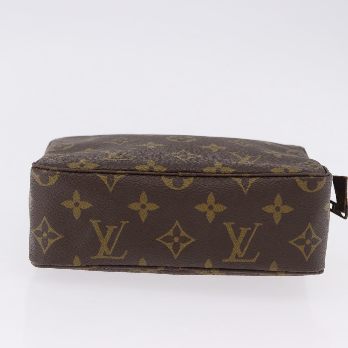 LOUIS VUITTON Monogram Trousse Toilette 18 Pouch M47526 LV Auth 195387A