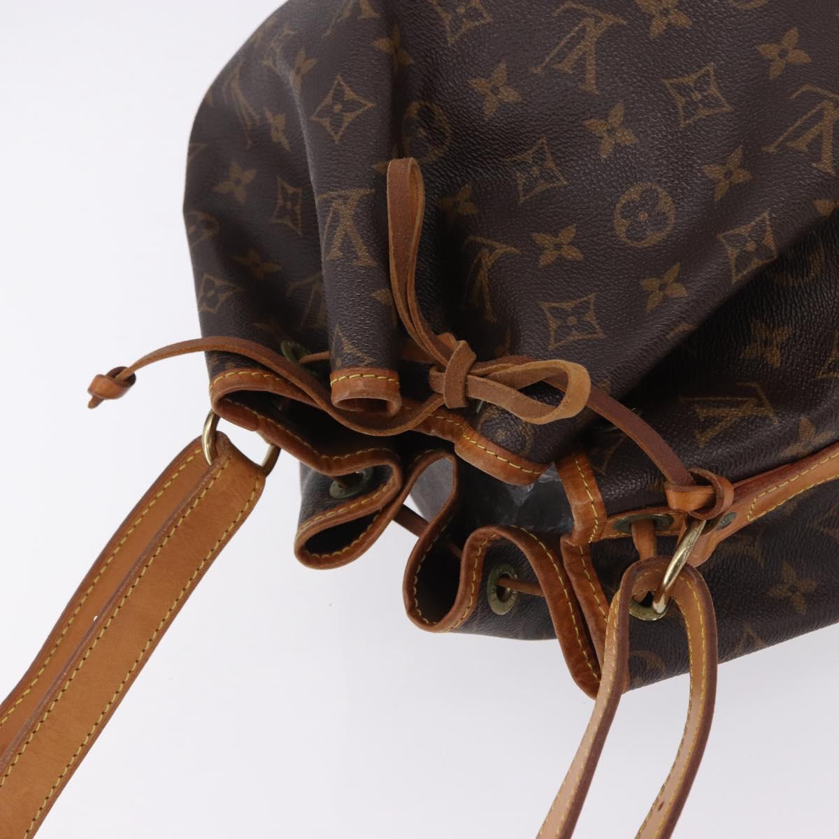 LOUIS VUITTON Monogram Noe Shoulder Bag M42224 LV Auth 195397