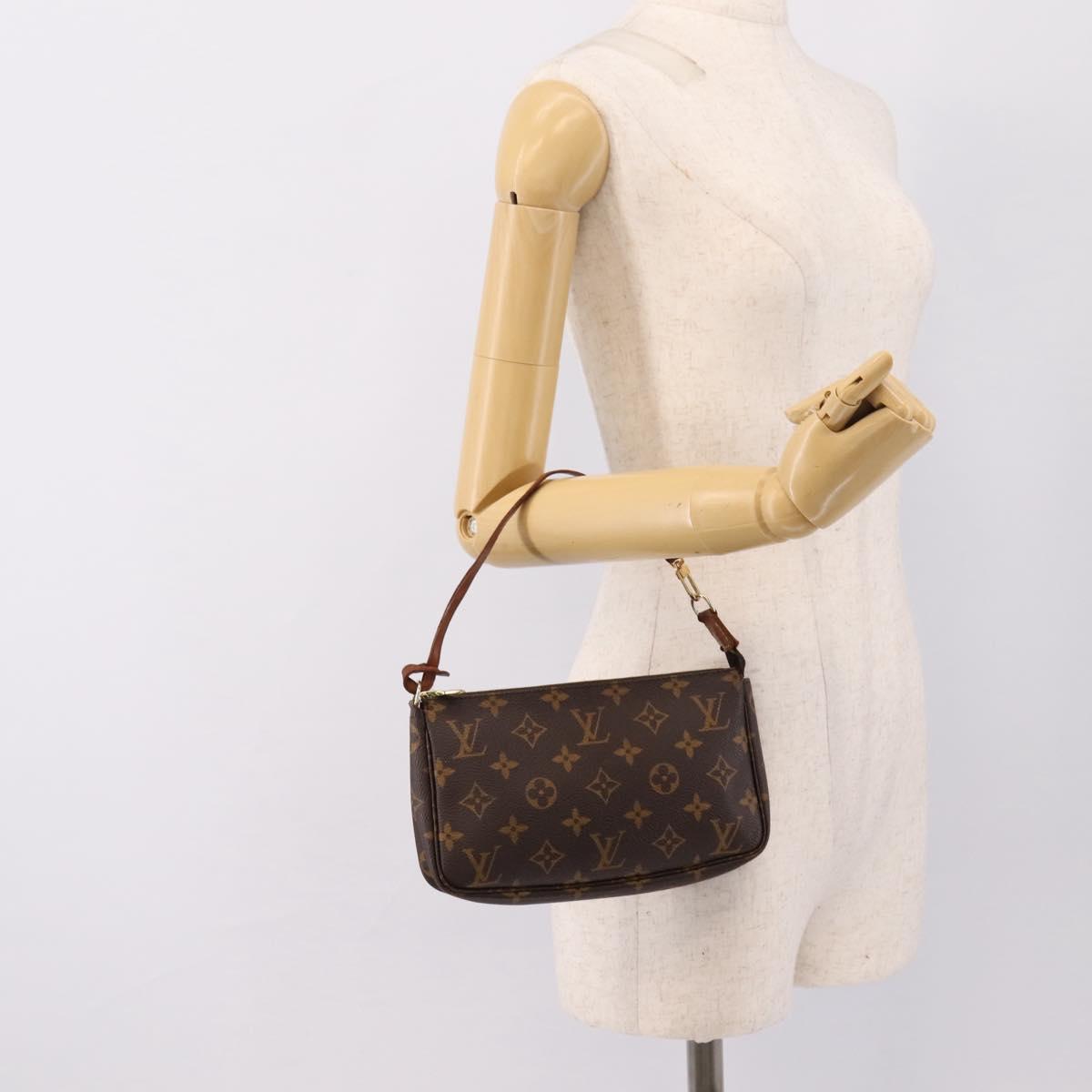 LOUIS VUITTON Monogram Pochette Accessoires Pouch M51980 LV Auth 195404
