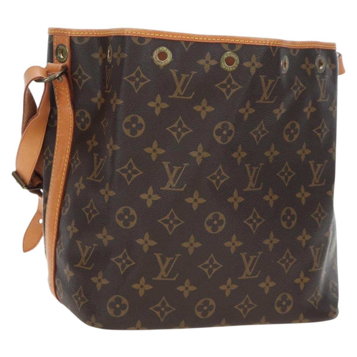LOUIS VUITTON Monogram Petit Noe Shoulder Bag M42226 LV Auth 195409V