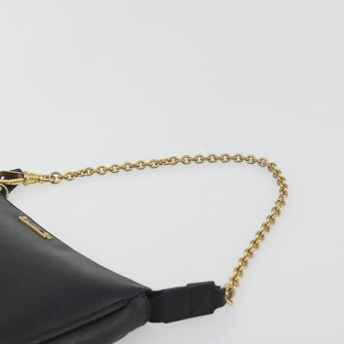 FENDI Accessory Pouch Leather Black Gold Tone 8M0271 Auth 195418A